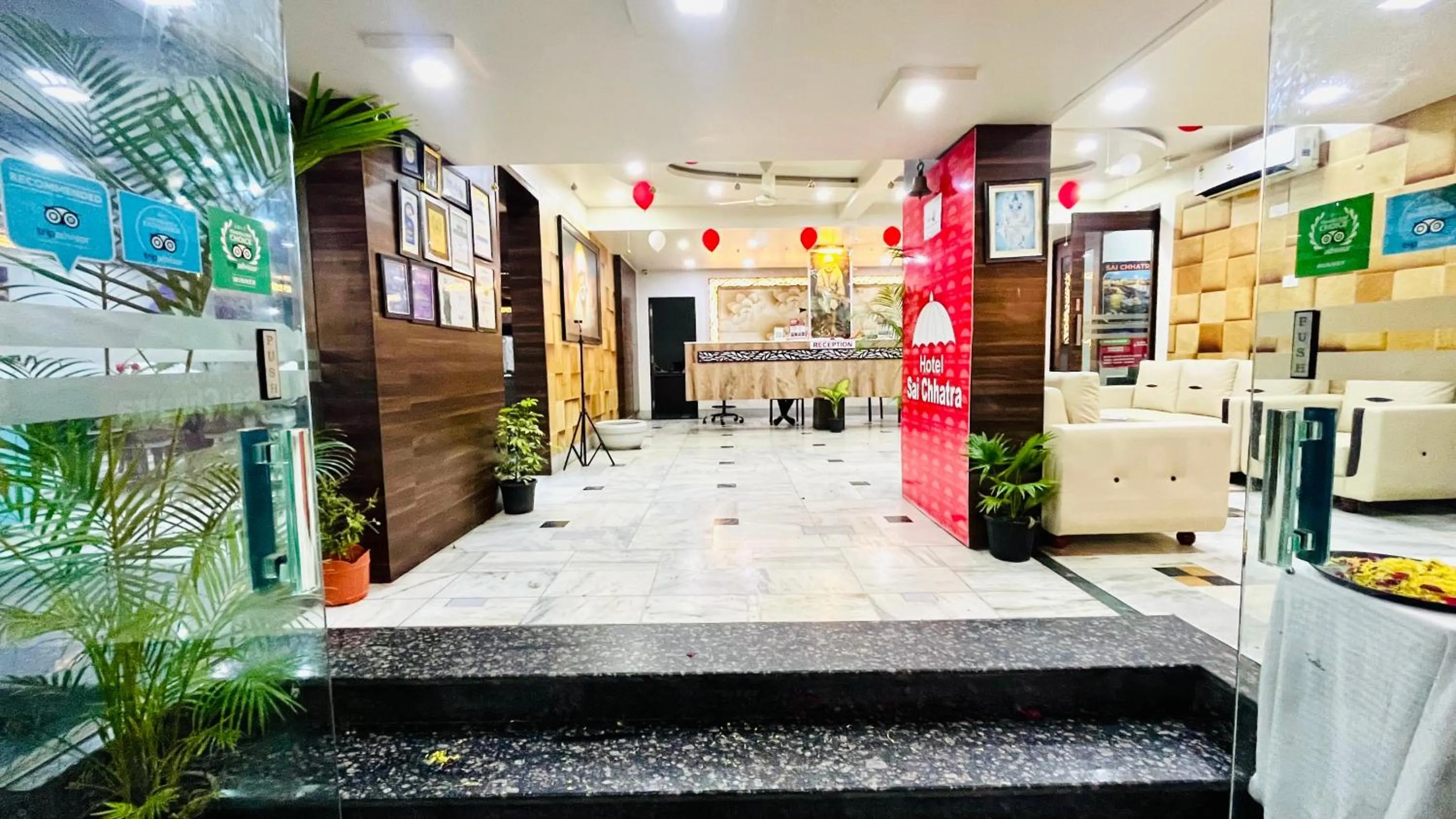 Facade/entrance in Hotel Sai Chhatra