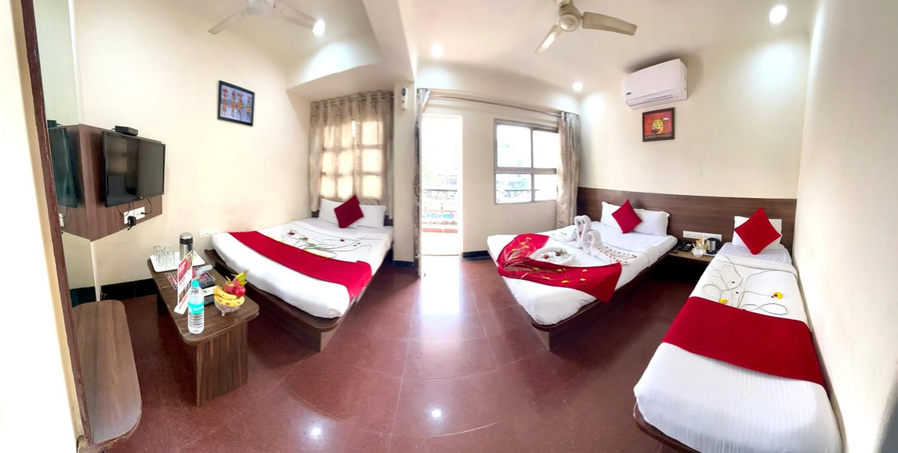 Bedroom in Hotel Sai Chhatra