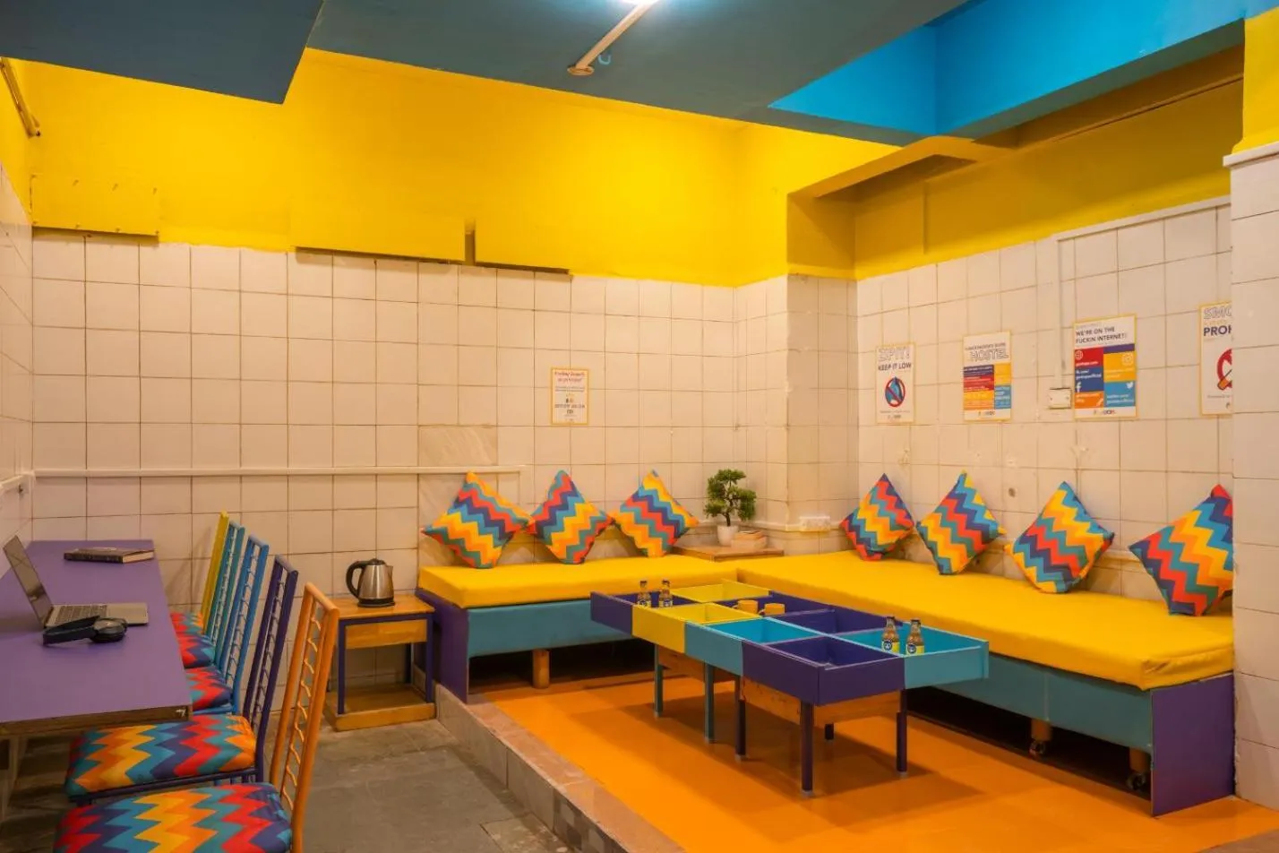 Seating area in goSTOPS Bengaluru, Gandhi Nagar Majestic