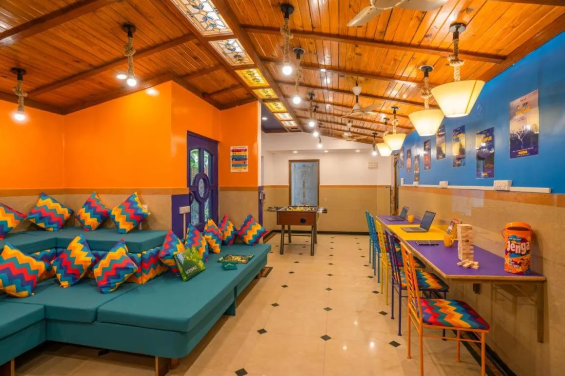 Seating area in goSTOPS Bengaluru, Gandhi Nagar Majestic