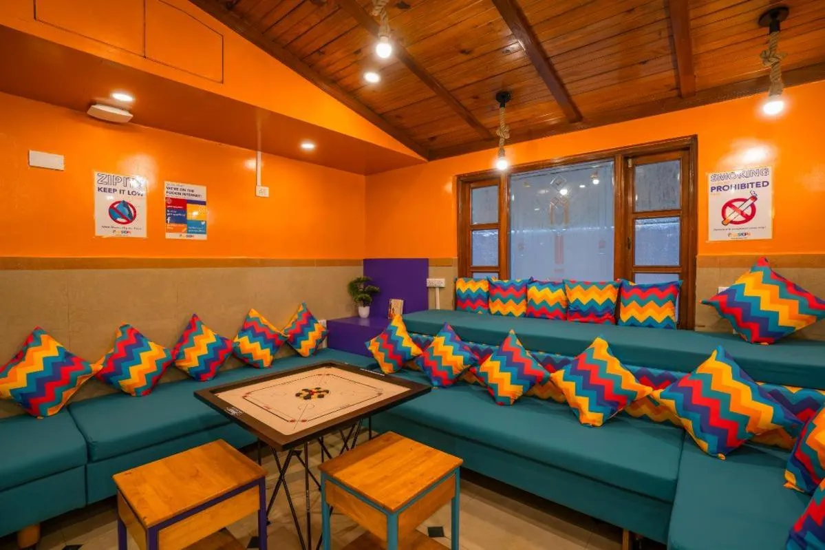 Seating area in goSTOPS Bengaluru, Gandhi Nagar Majestic