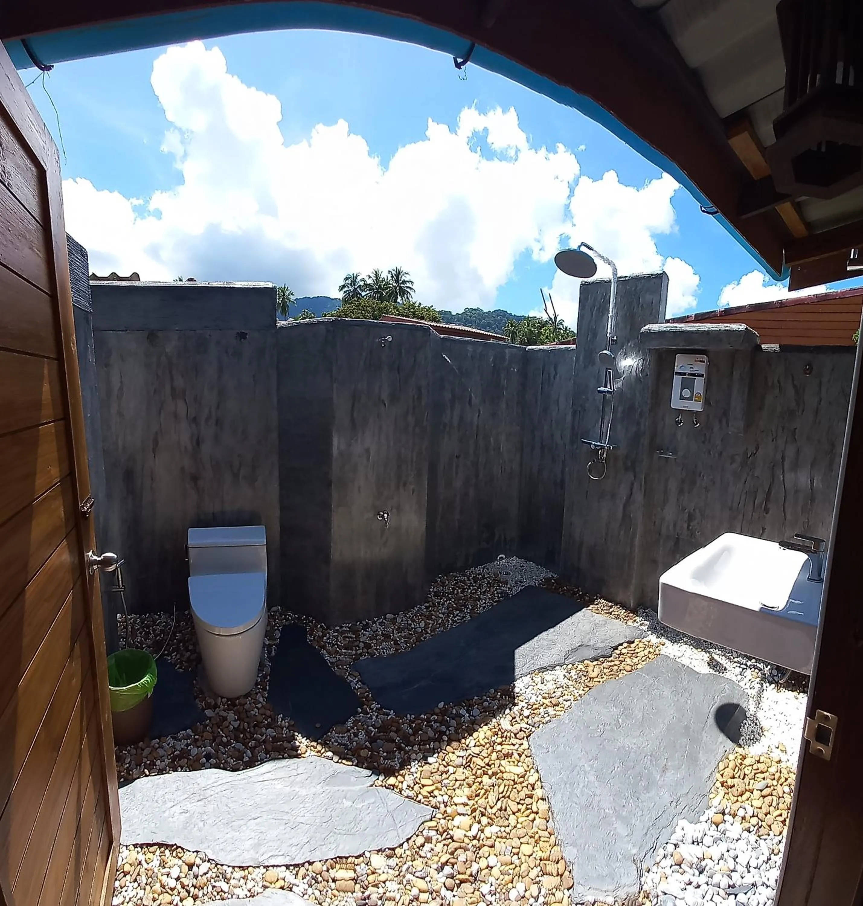Bathroom in Mangrove House Lanta Old Town