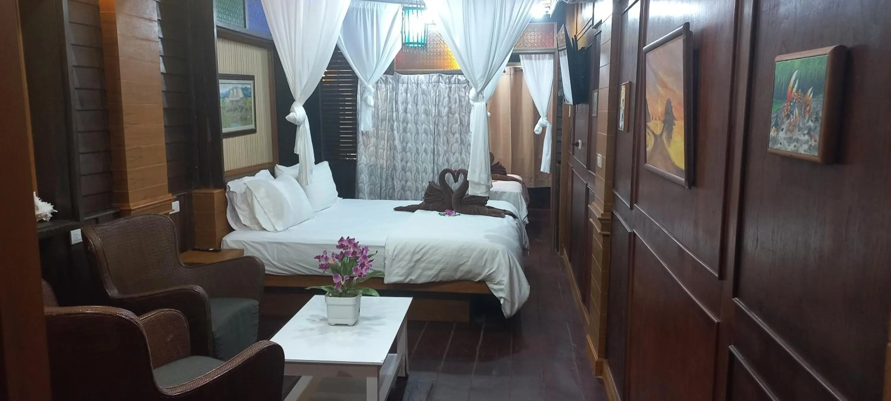 Bed in Mangrove House Lanta Old Town