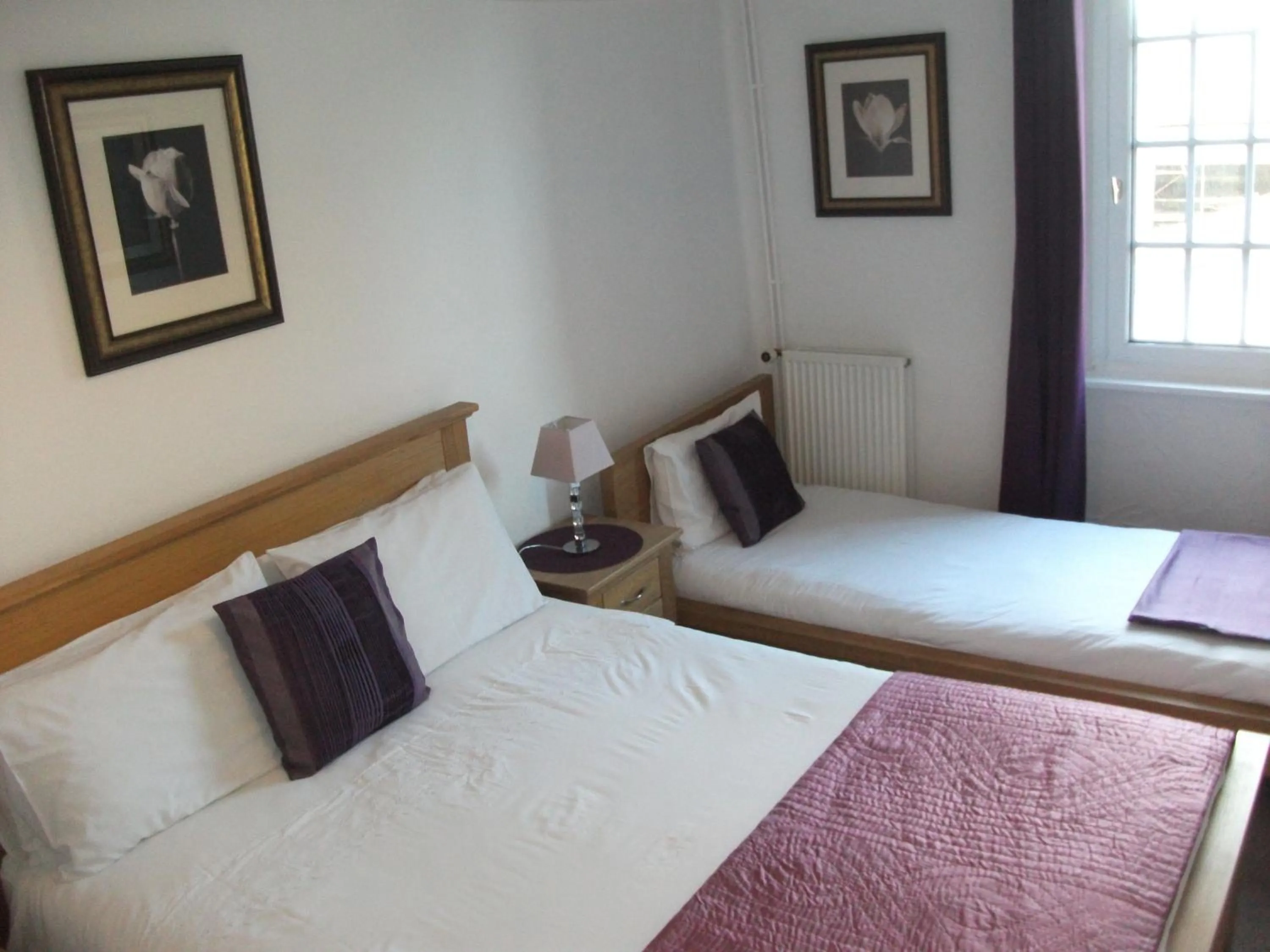 Bedroom, Bed in Au Bon Accueil