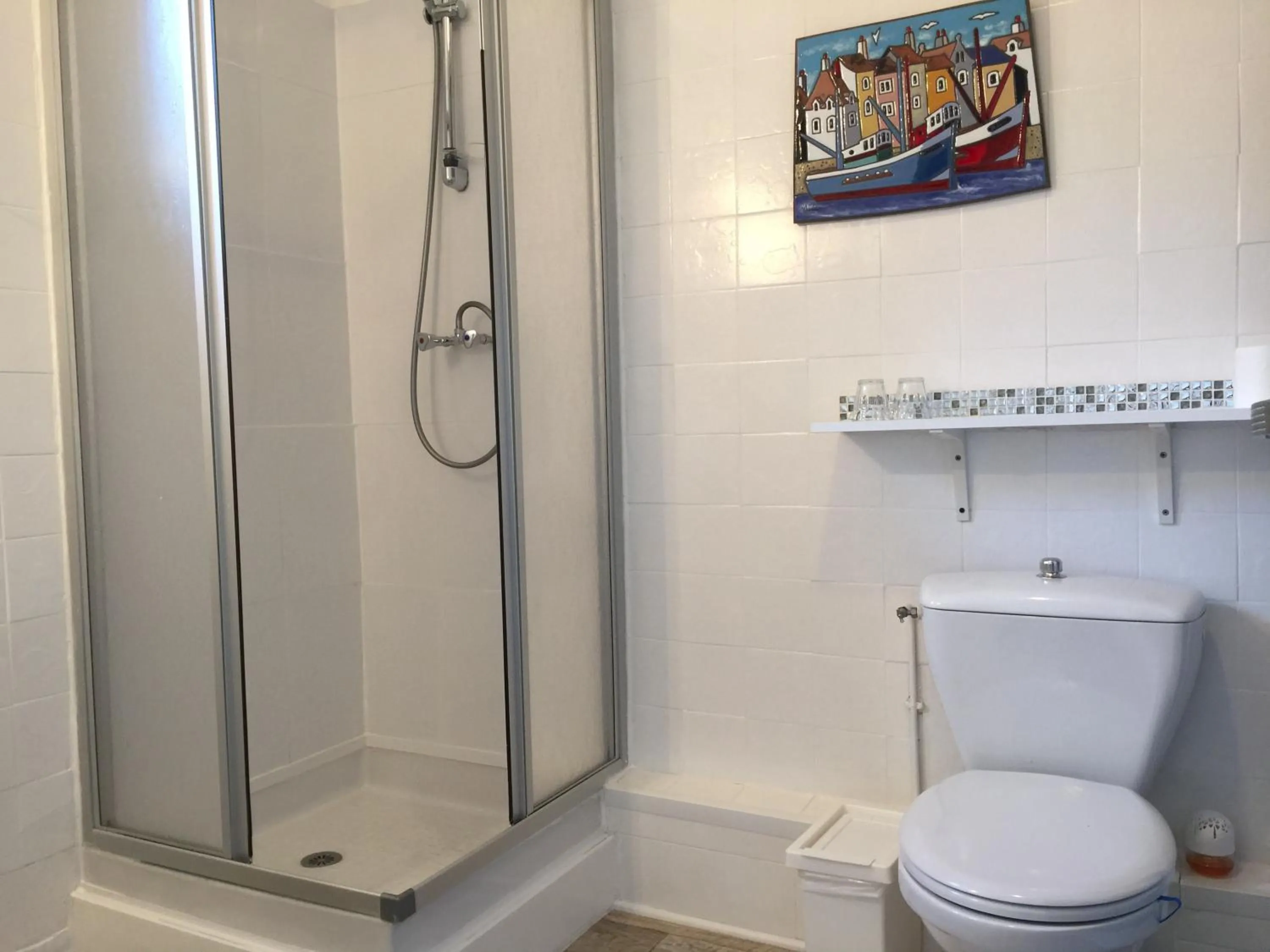 Shower in Au Bon Accueil