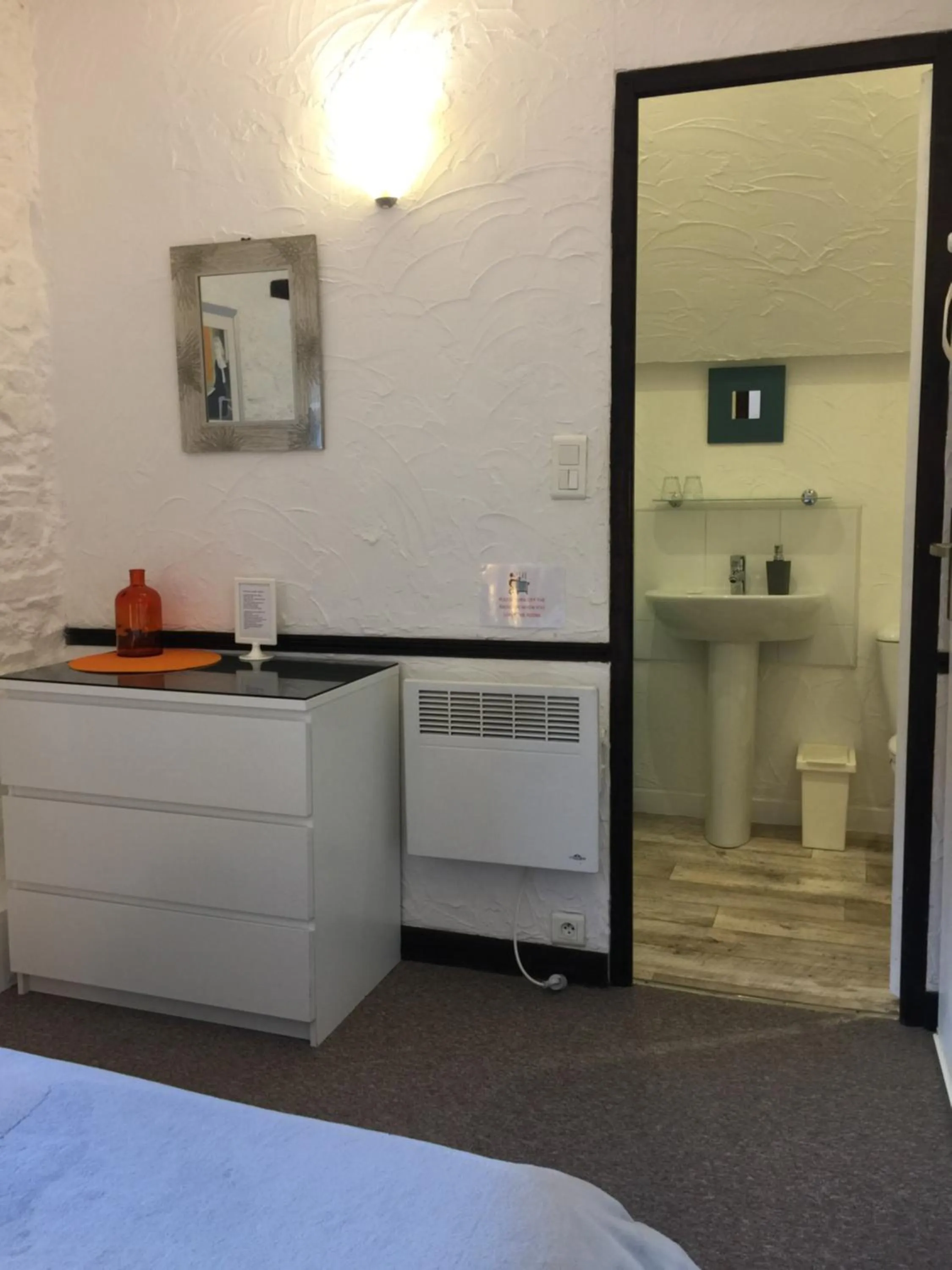 Photo of the whole room in Au Bon Accueil