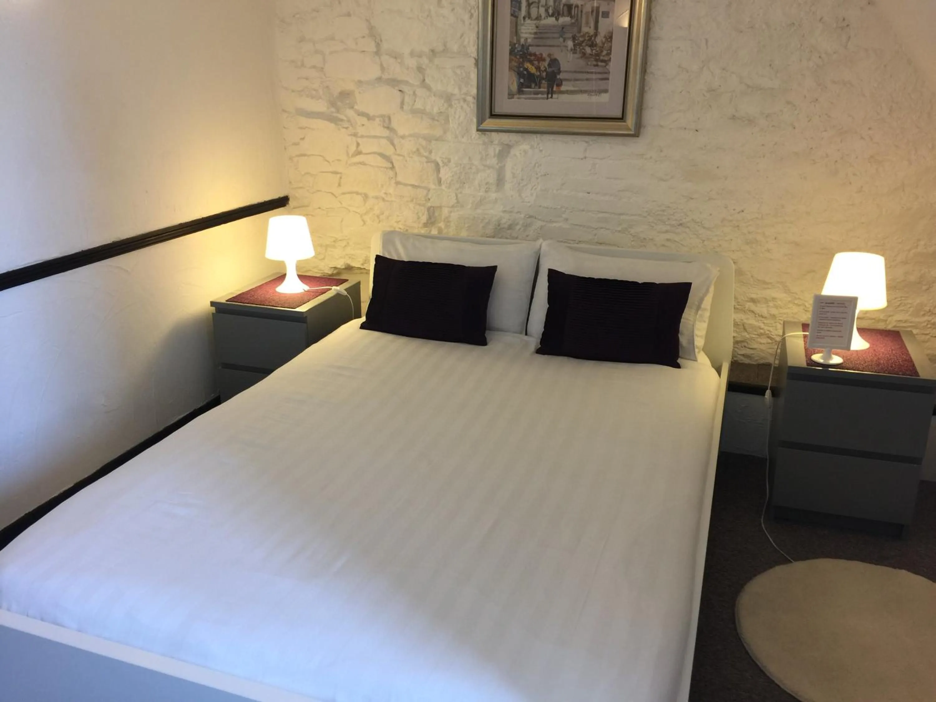 Bedroom, Bed in Au Bon Accueil