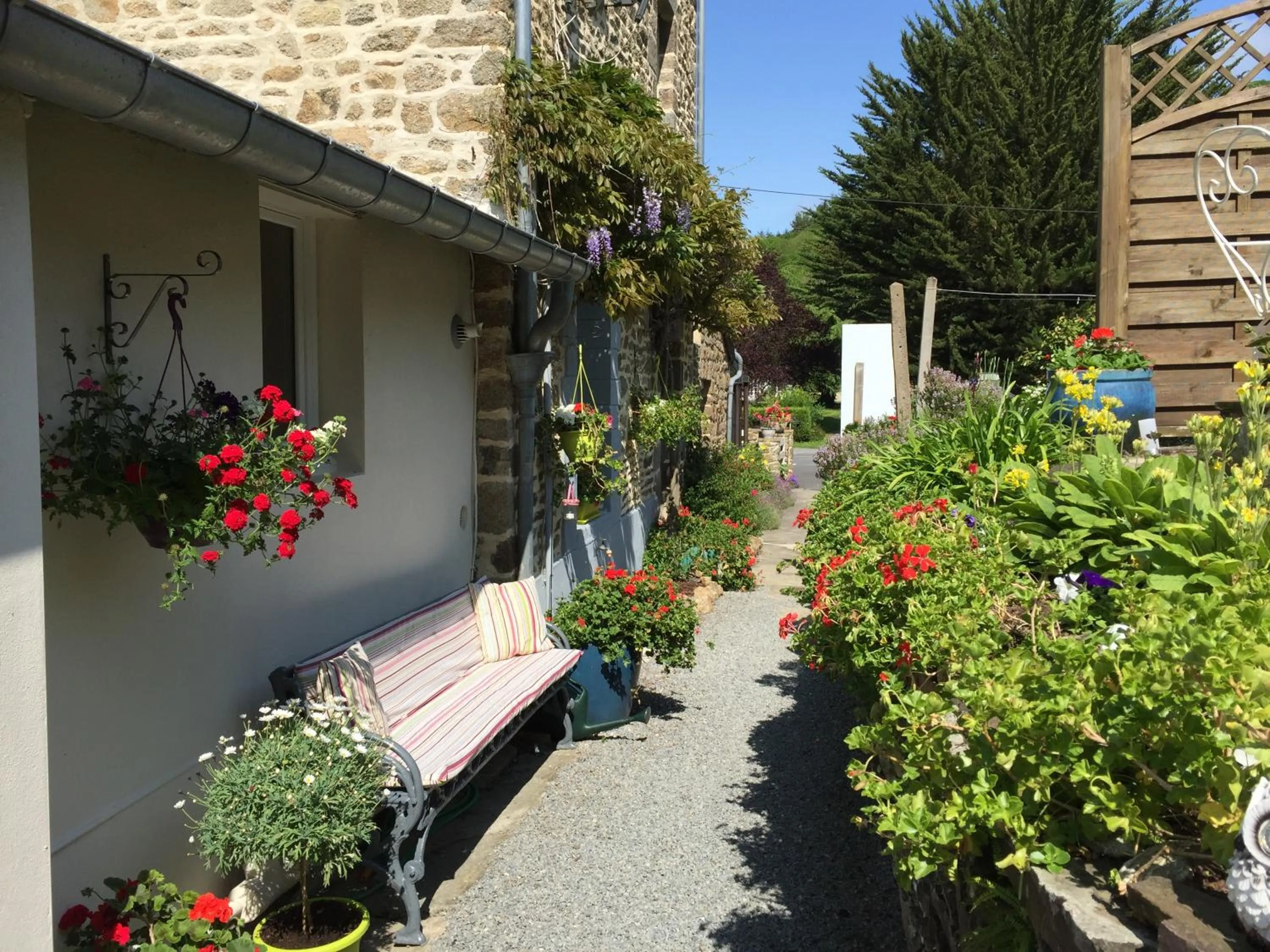 Decorative detail in Au Bon Accueil