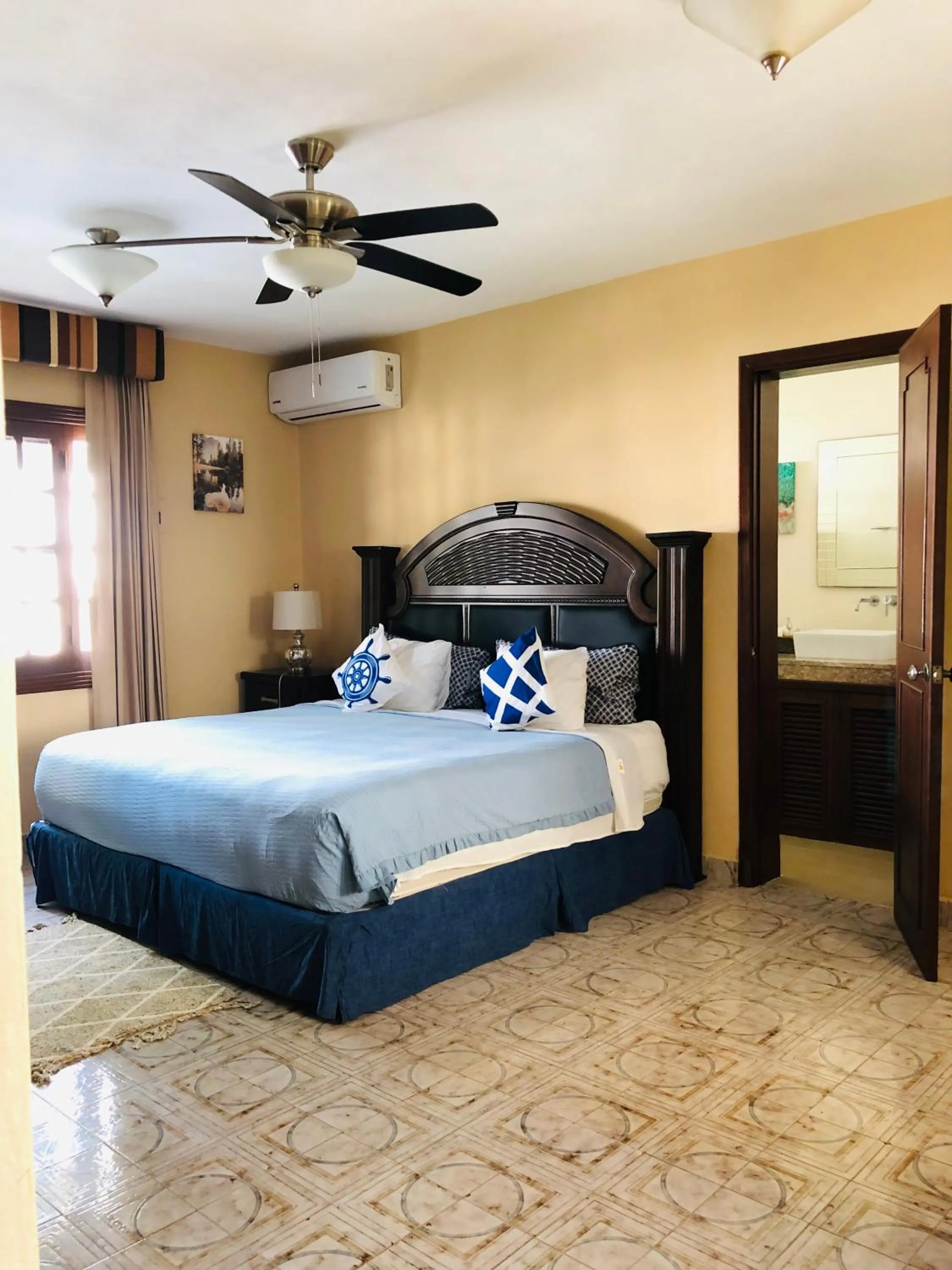 Bed in Hotel Boutique Villas Segovia Cozumel