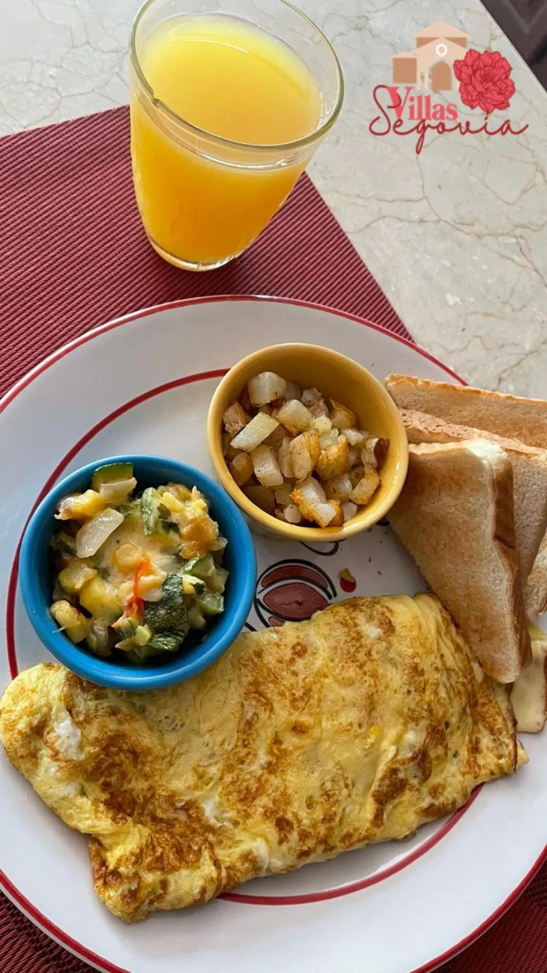 Food and drinks in Hotel Boutique Villas Segovia Cozumel