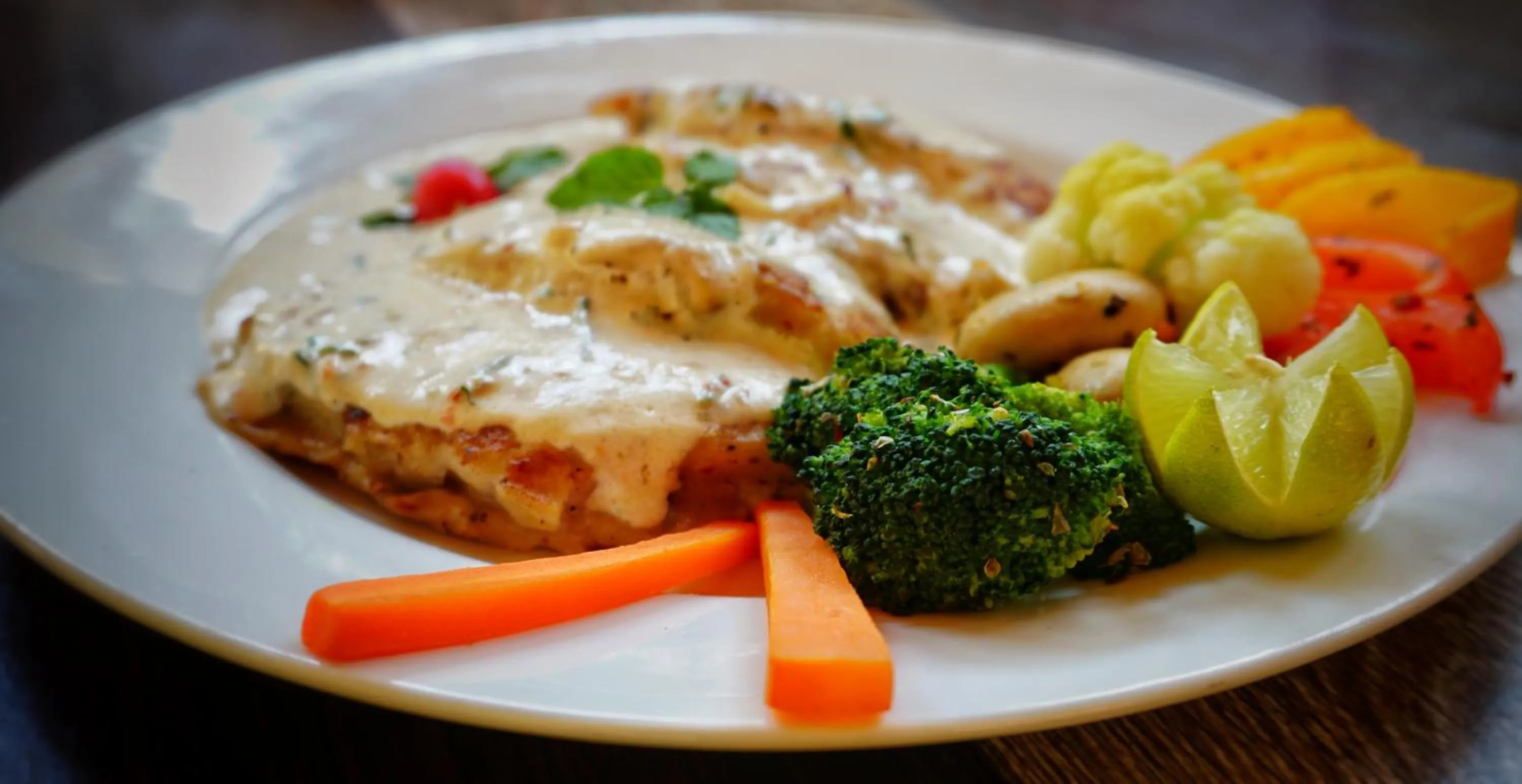 Food and drinks in The Golden Tusk By Ivory Destinations