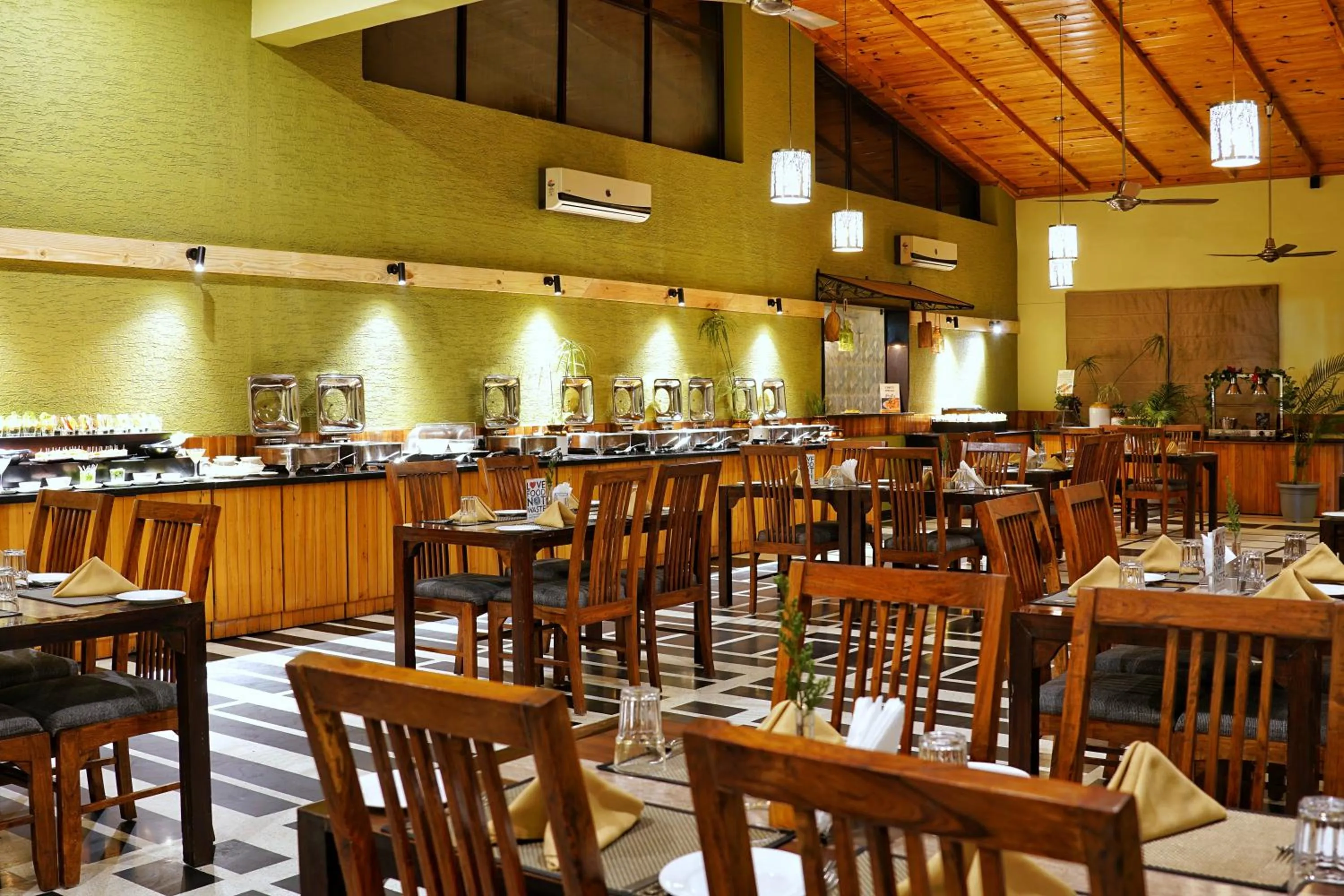 Restaurant/places to eat in The Golden Tusk By Ivory Destinations