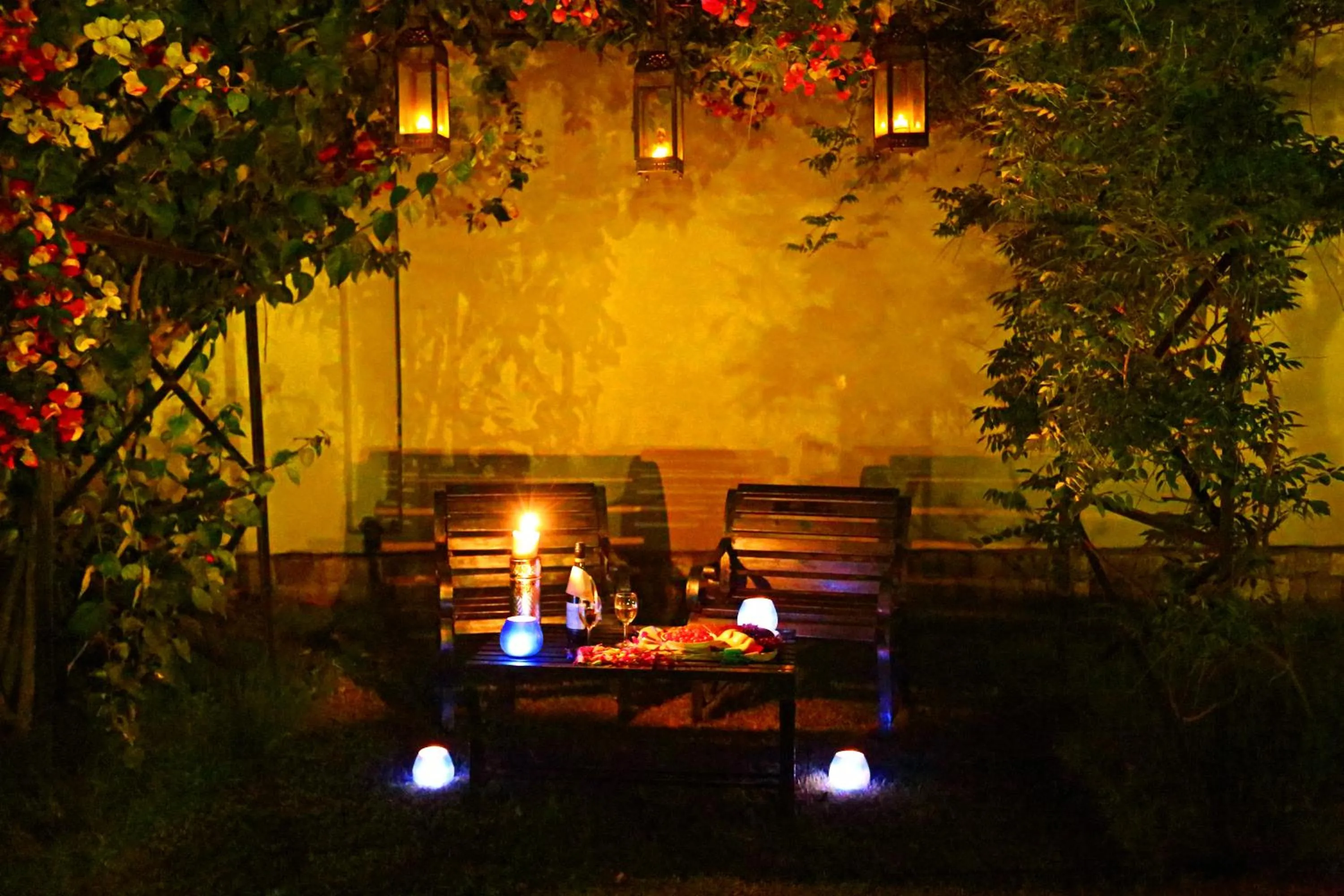 Dining area in The Golden Tusk By Ivory Destinations