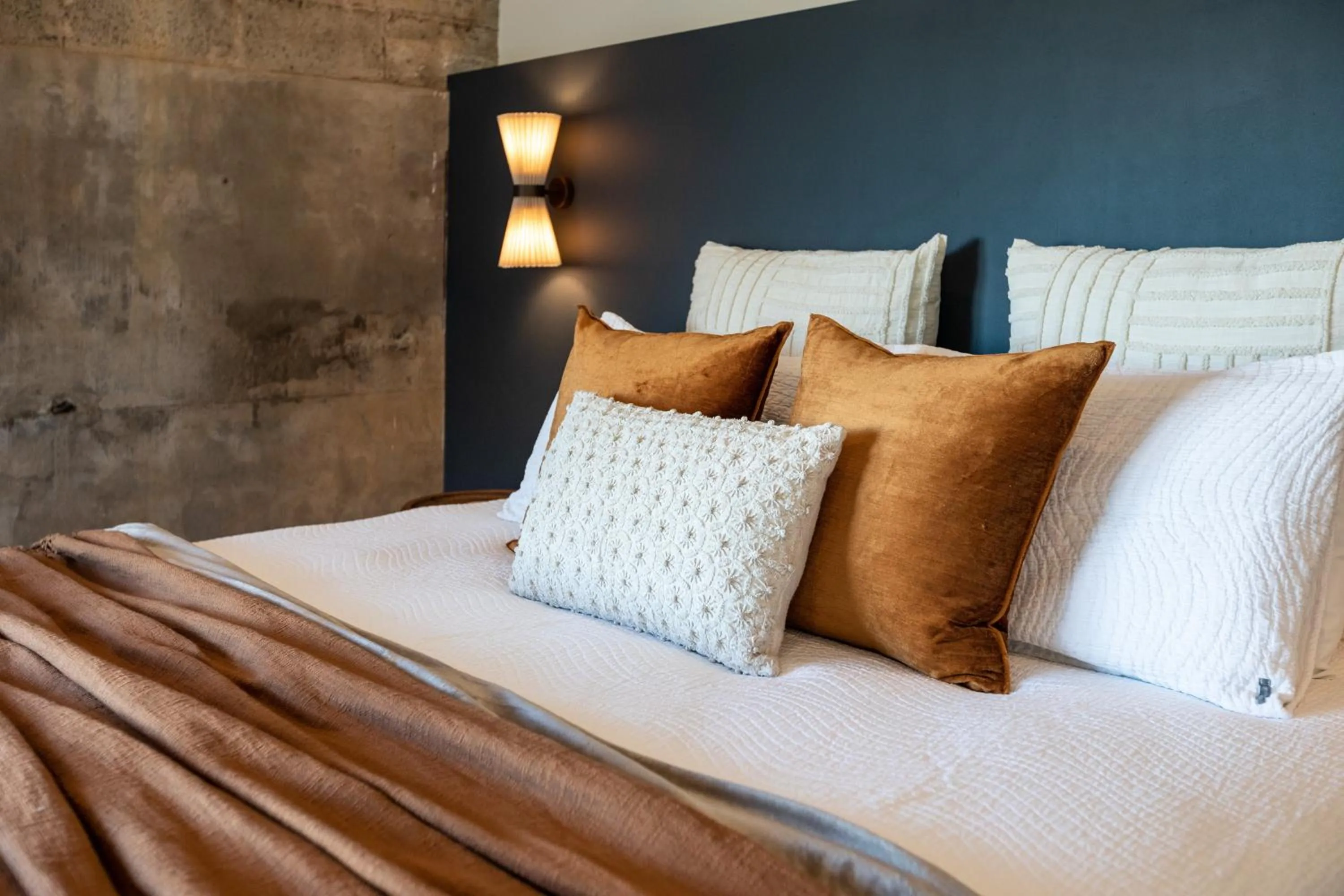 Bed in Pokolbin Farm Stay