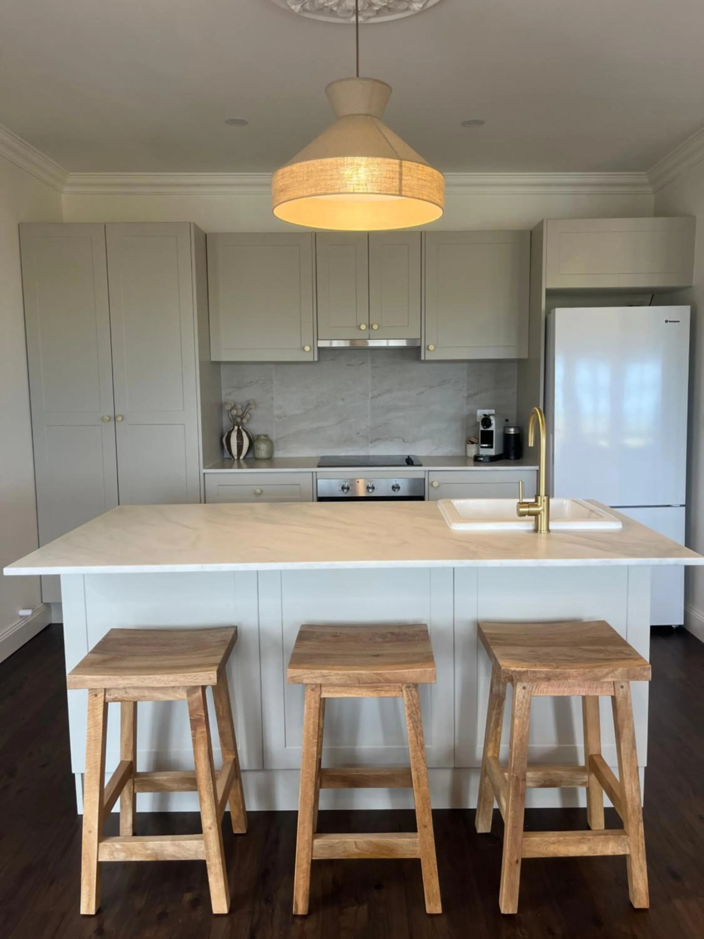 Dining area in Pokolbin Farm Stay