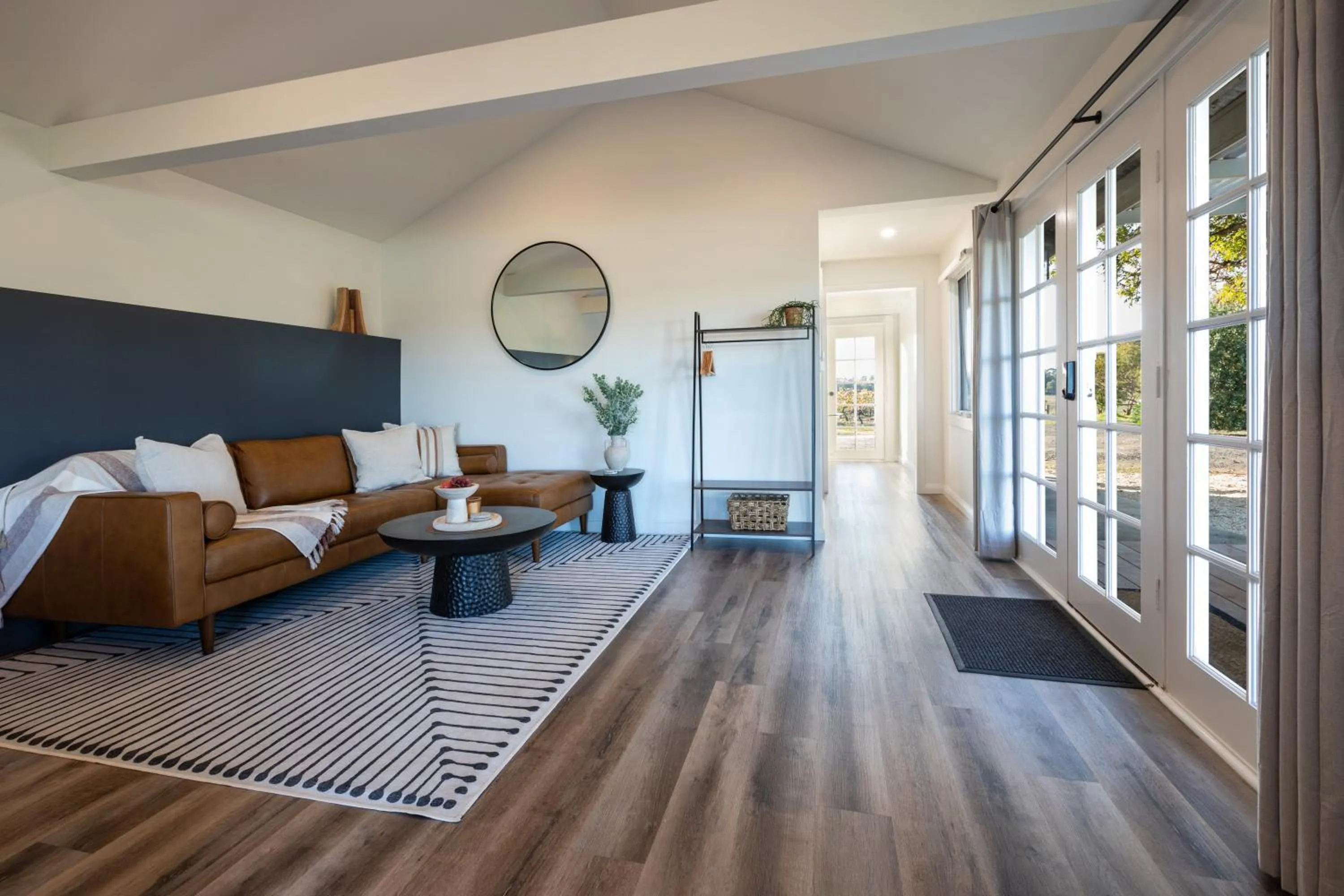 Living room in Pokolbin Farm Stay