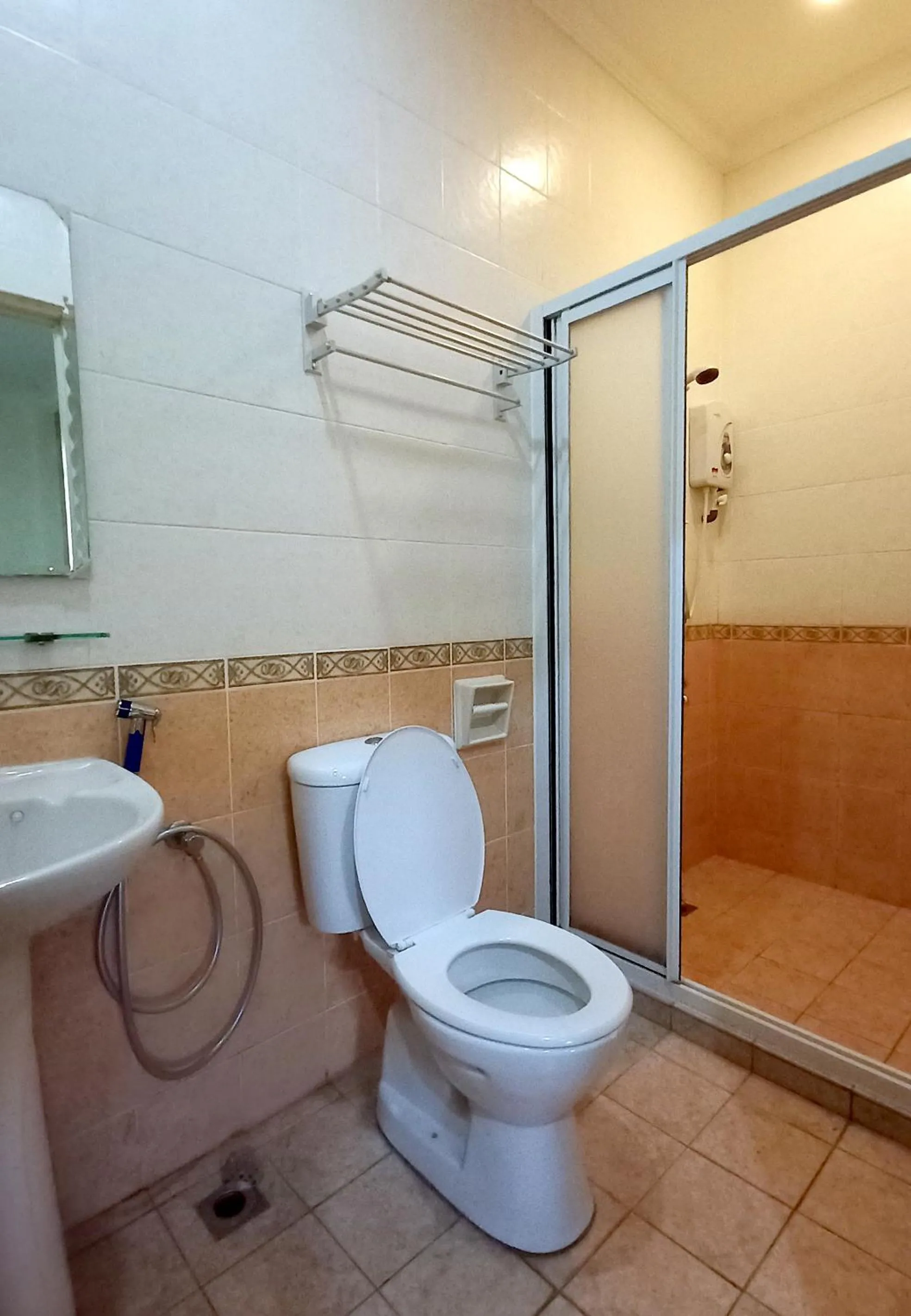 Bathroom in Comfort Hotel