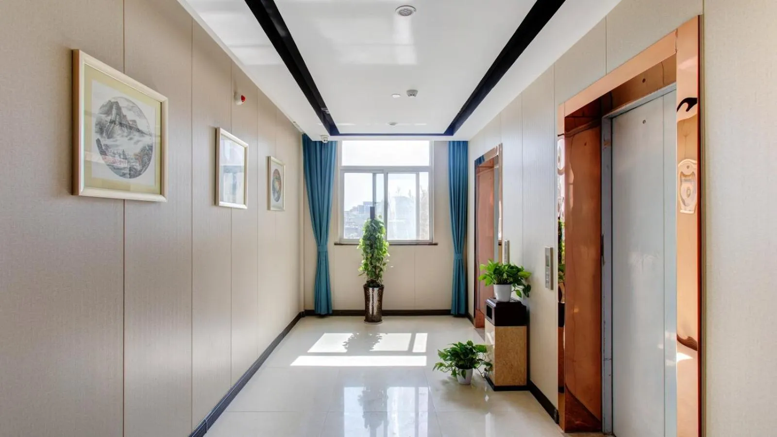 Vyluk Hotel Yuncheng Salt Lake Nanfeng Plaza