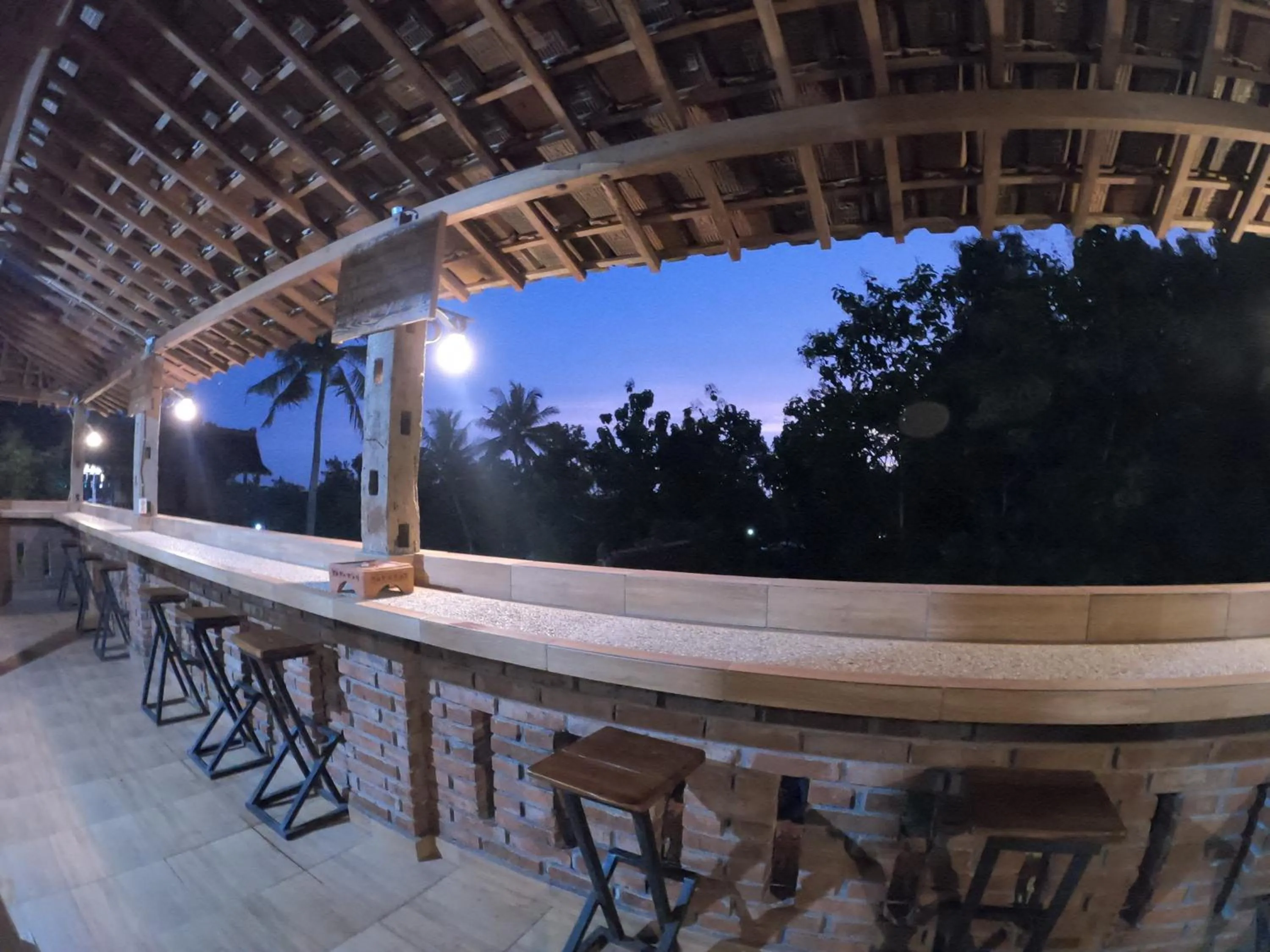 Restaurant/places to eat in Wisma Pancoeran