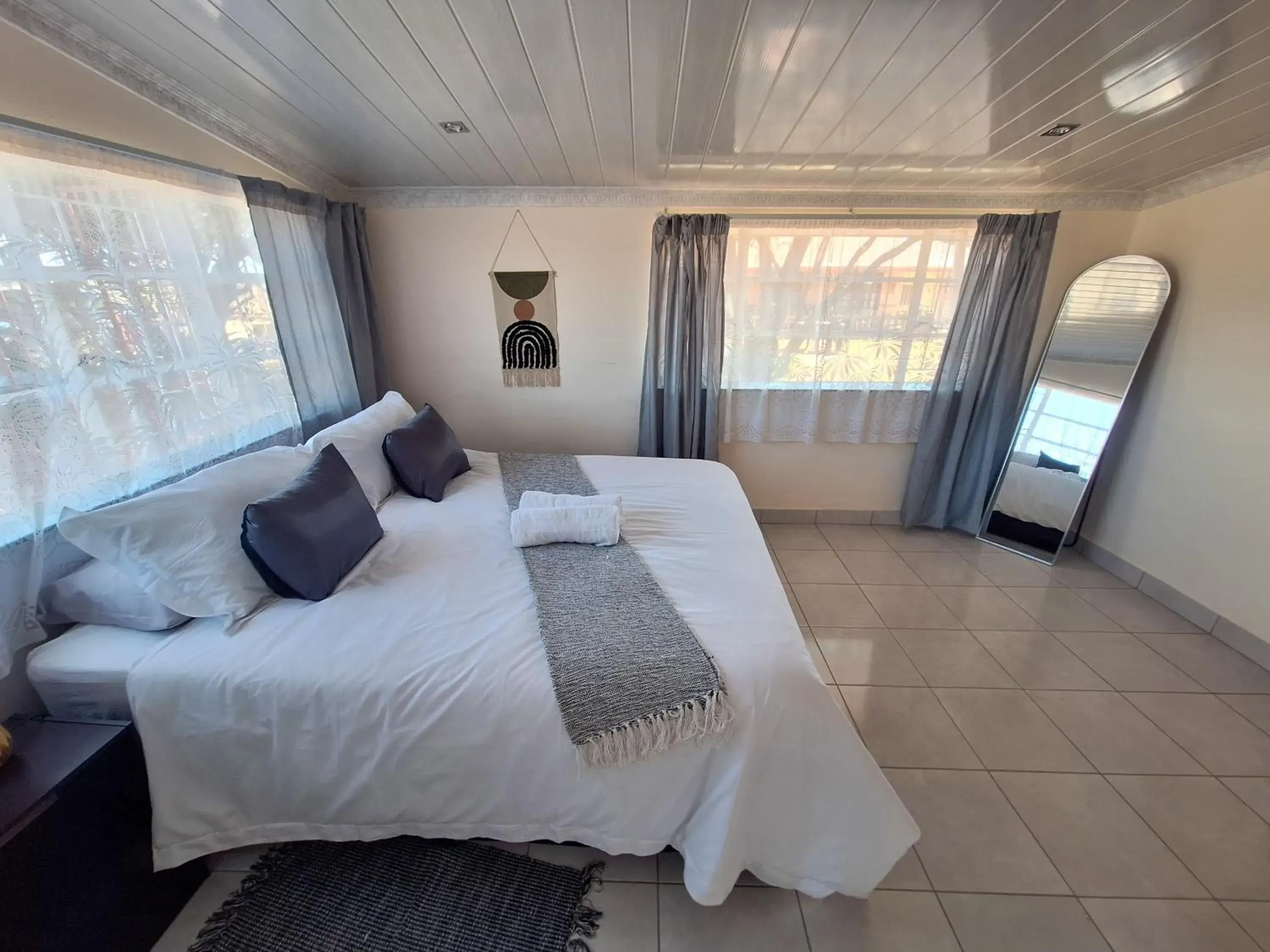 Deluxe Double Room in Eden Guest Farm Deluxe Double Room in Eden Guest Farm