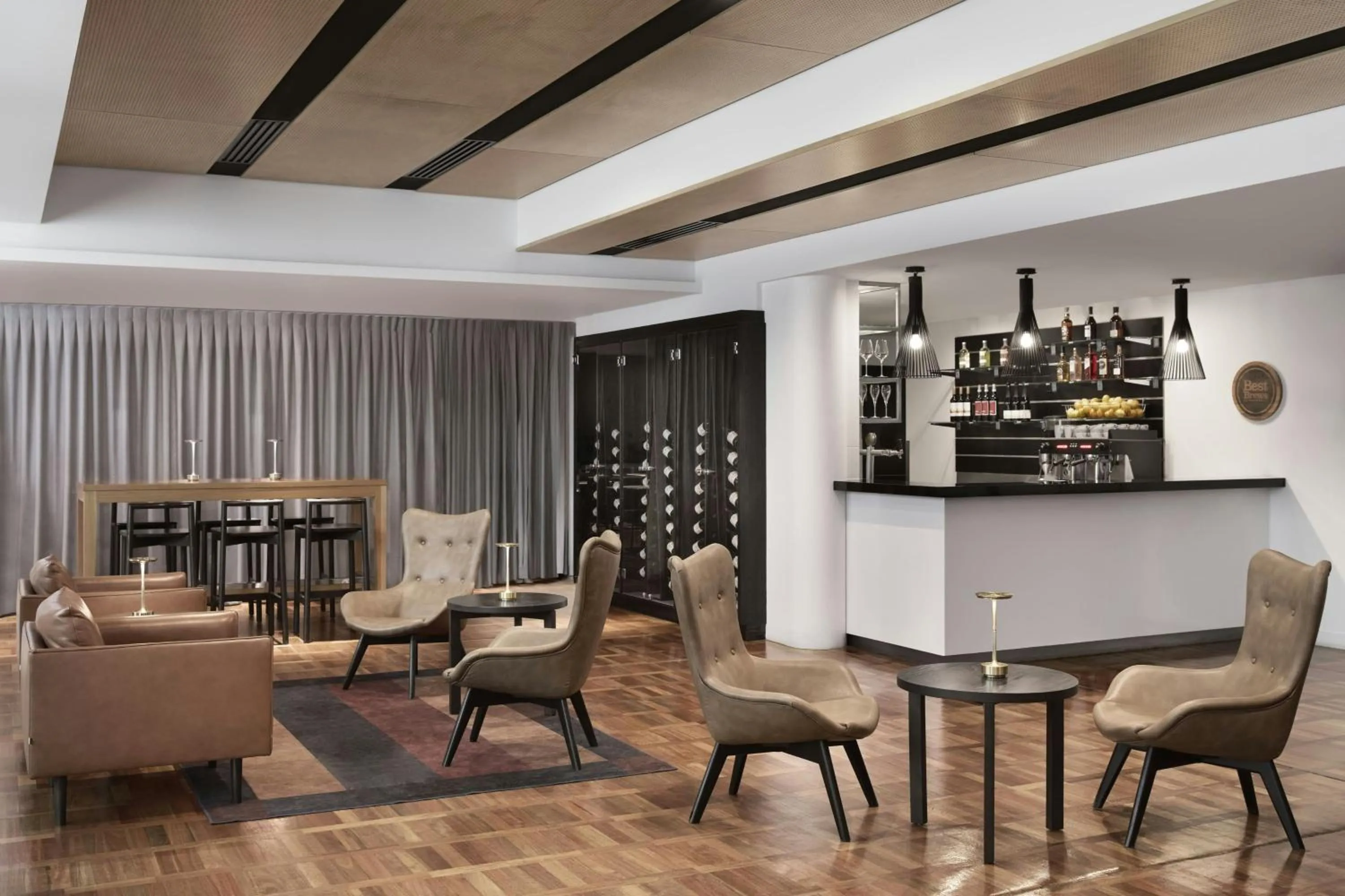 Restaurant/places to eat in Four Points by Sheraton Brisbane