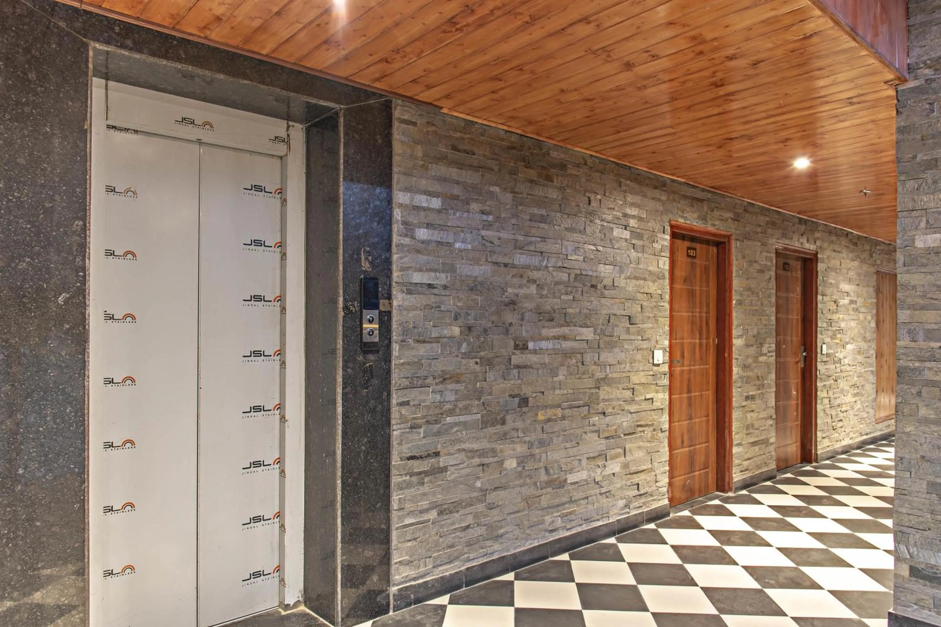 Lobby or reception in Echor Himalayan Aurum Manali