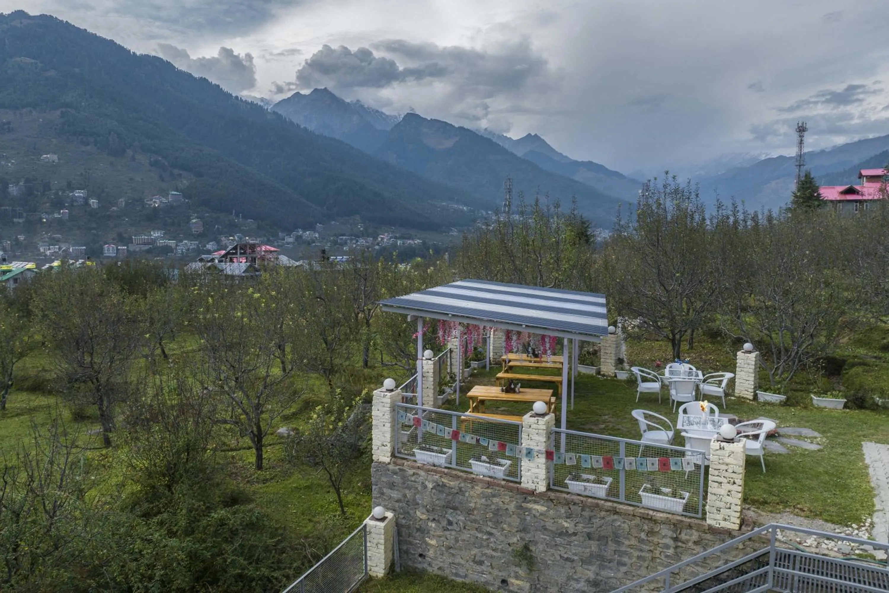 Garden in Echor Himalayan Aurum Manali