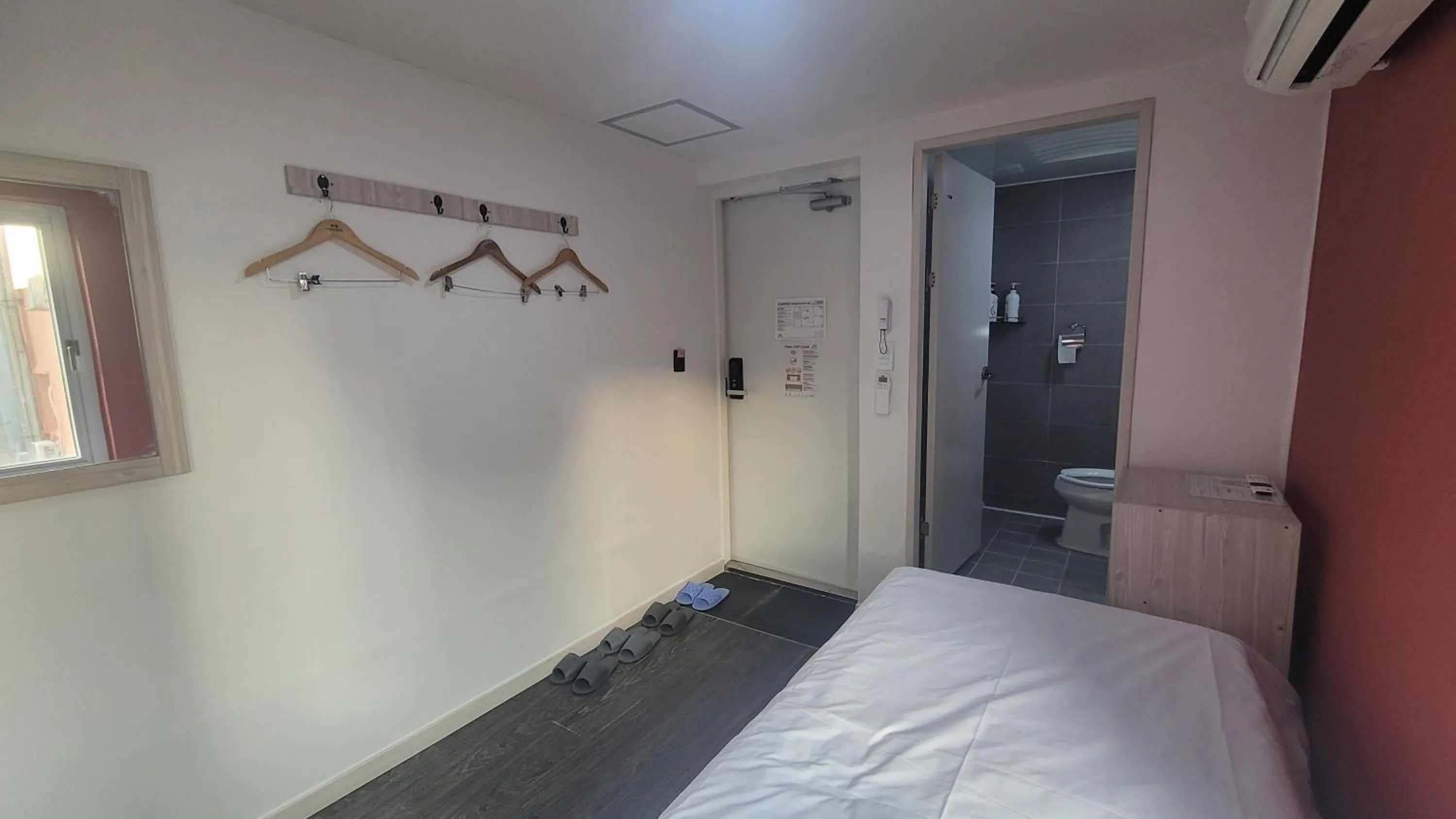 Toilet, Bed in Olive Hostel Dongdaemun