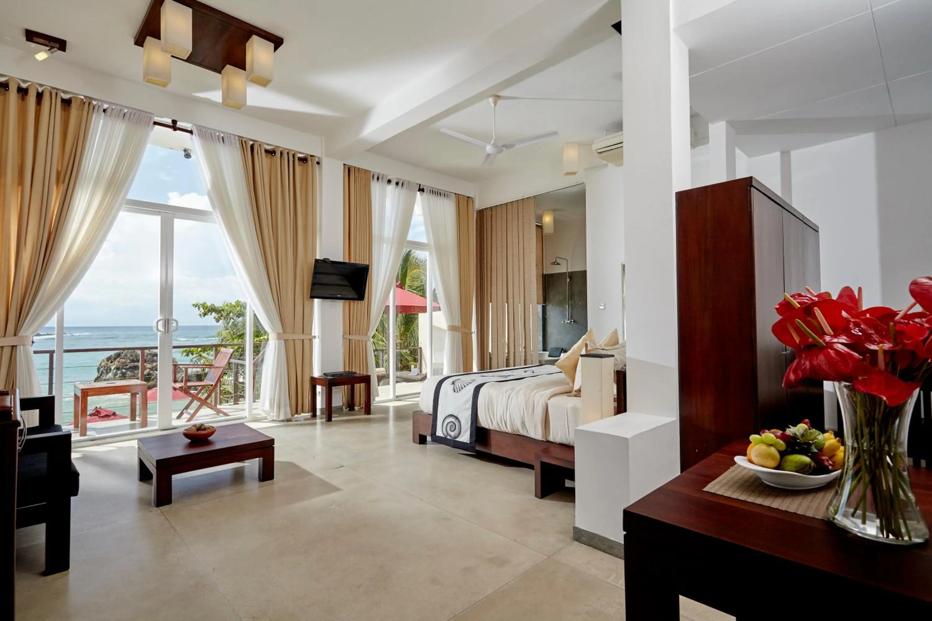 Balcony/Terrace, Bed in Garton's Cape