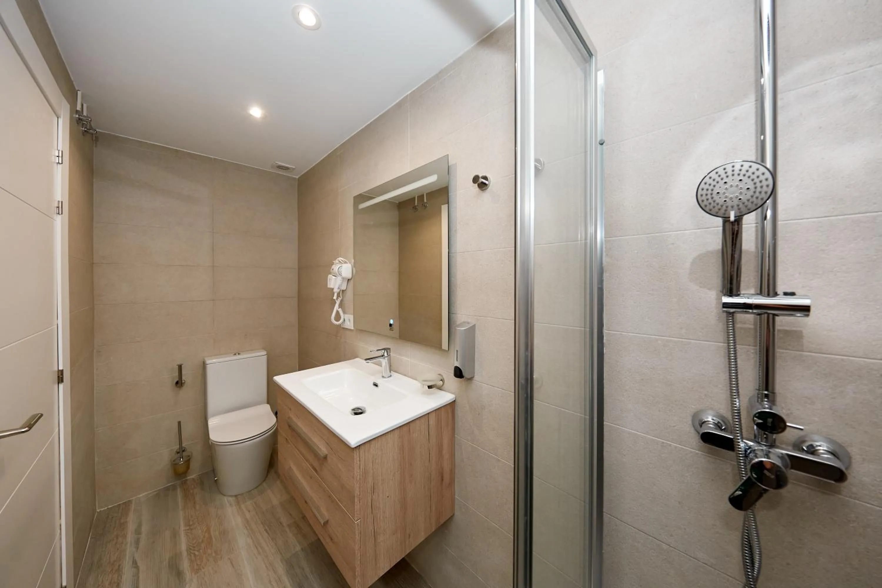 Toilet in Wayteko Boutique Hotel