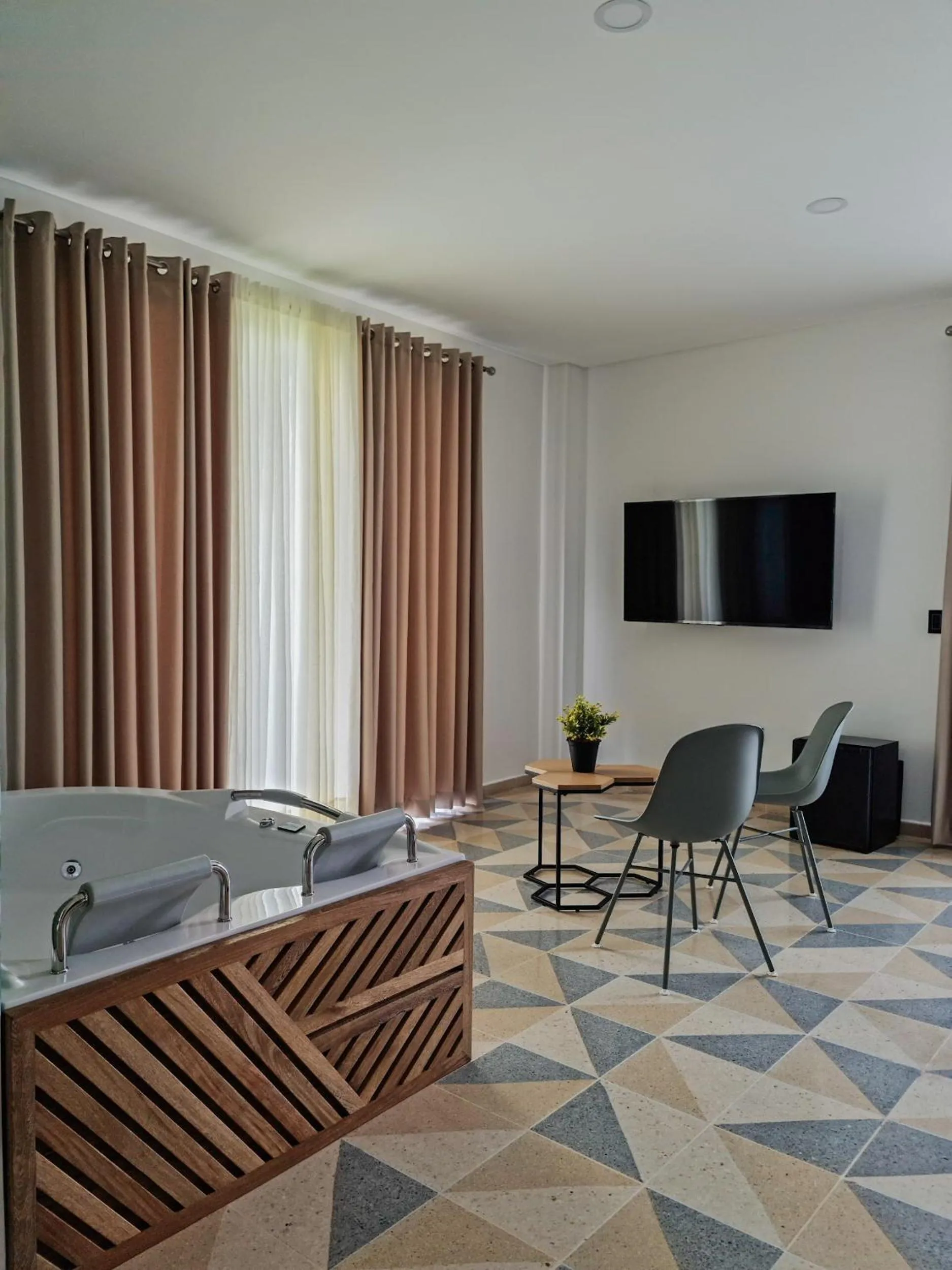 Hot Tub in Hotel Arbóreo Doradal