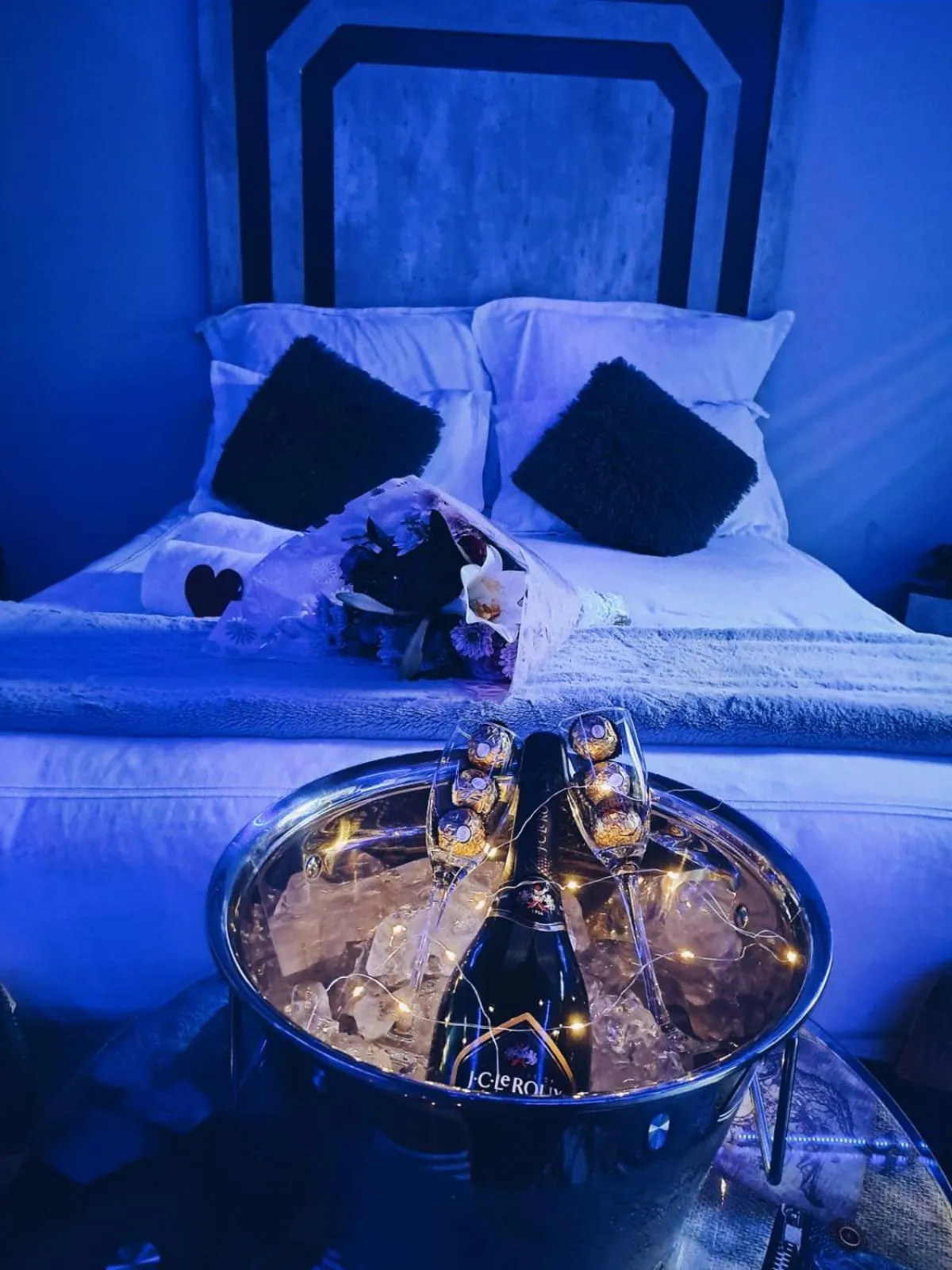 Bed in National Lodge