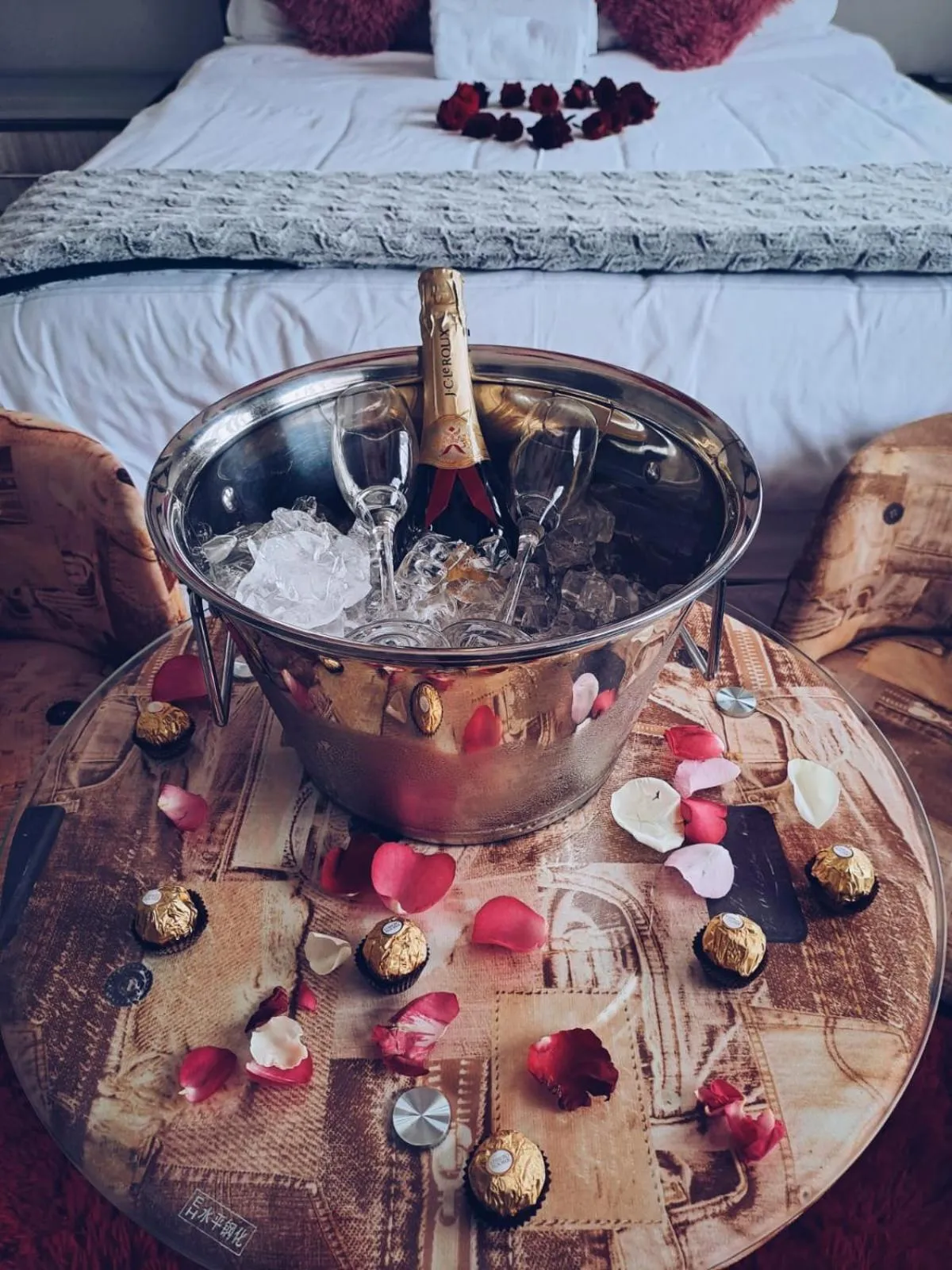 Bedroom in National Lodge