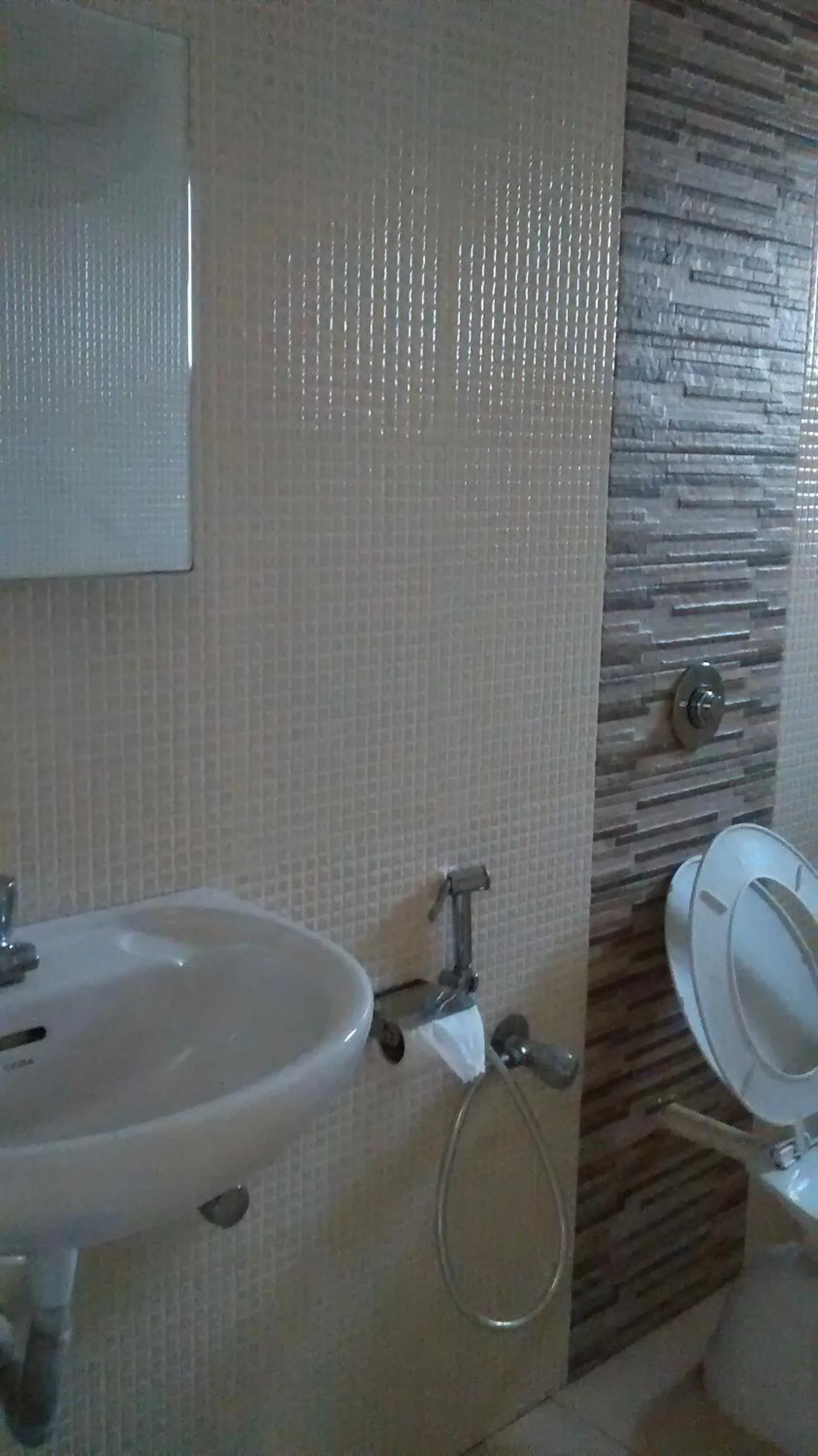 Bathroom in Ocean Crest Hotel
