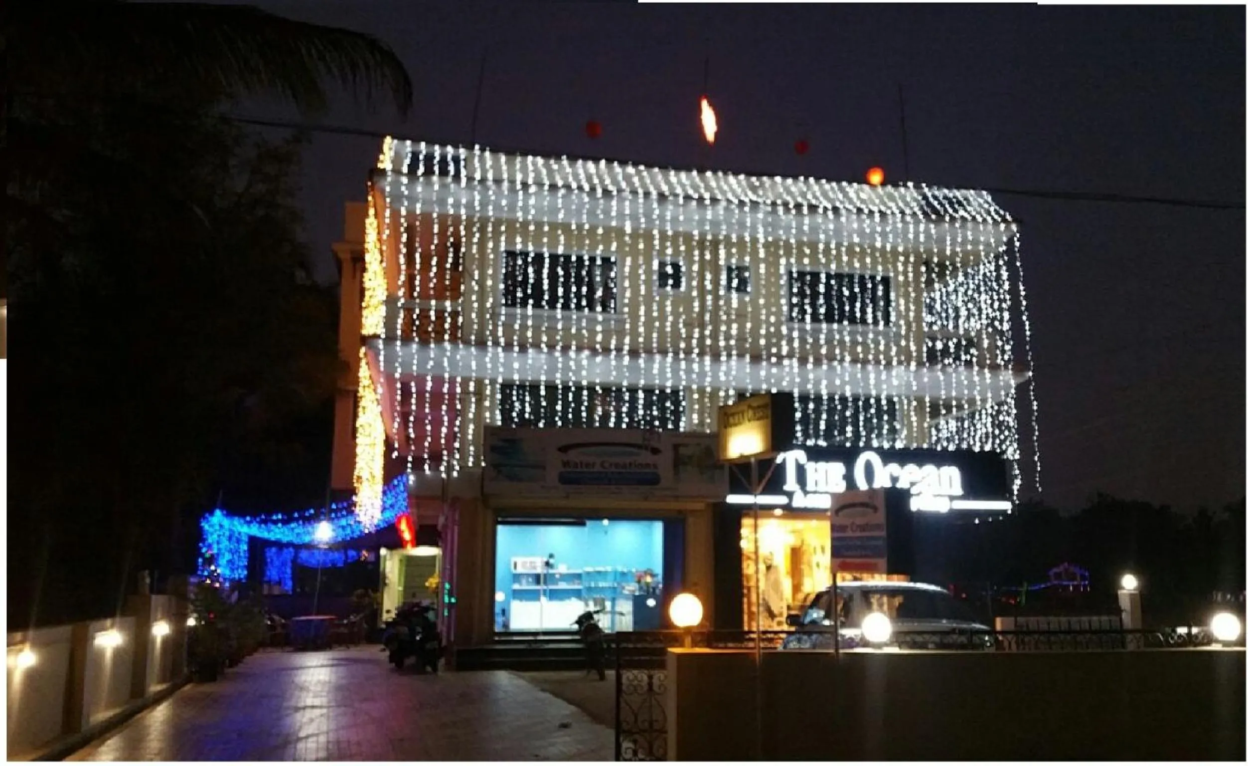 Property building in Ocean Crest Hotel