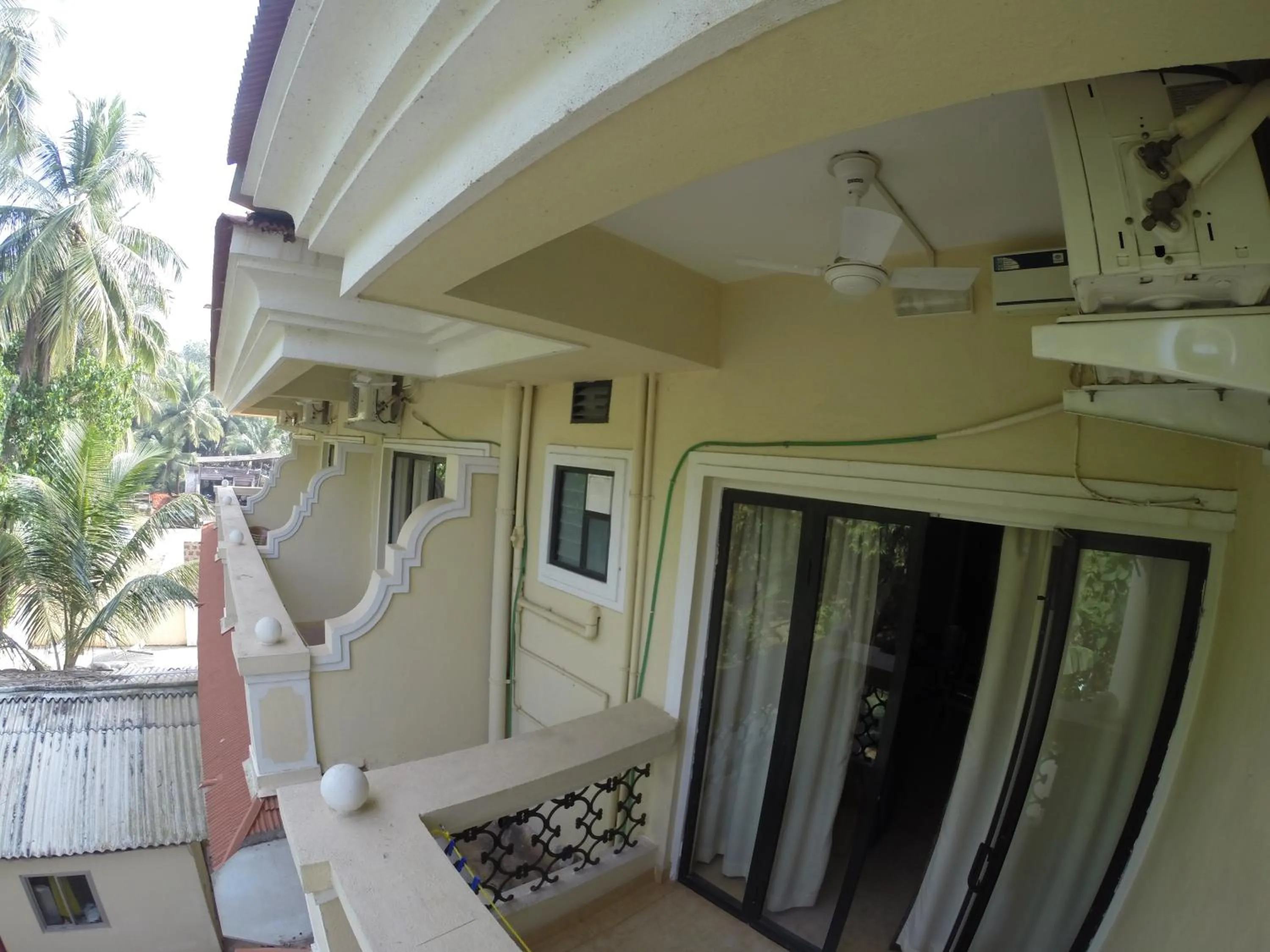 Balcony/Terrace in Ocean Crest Hotel