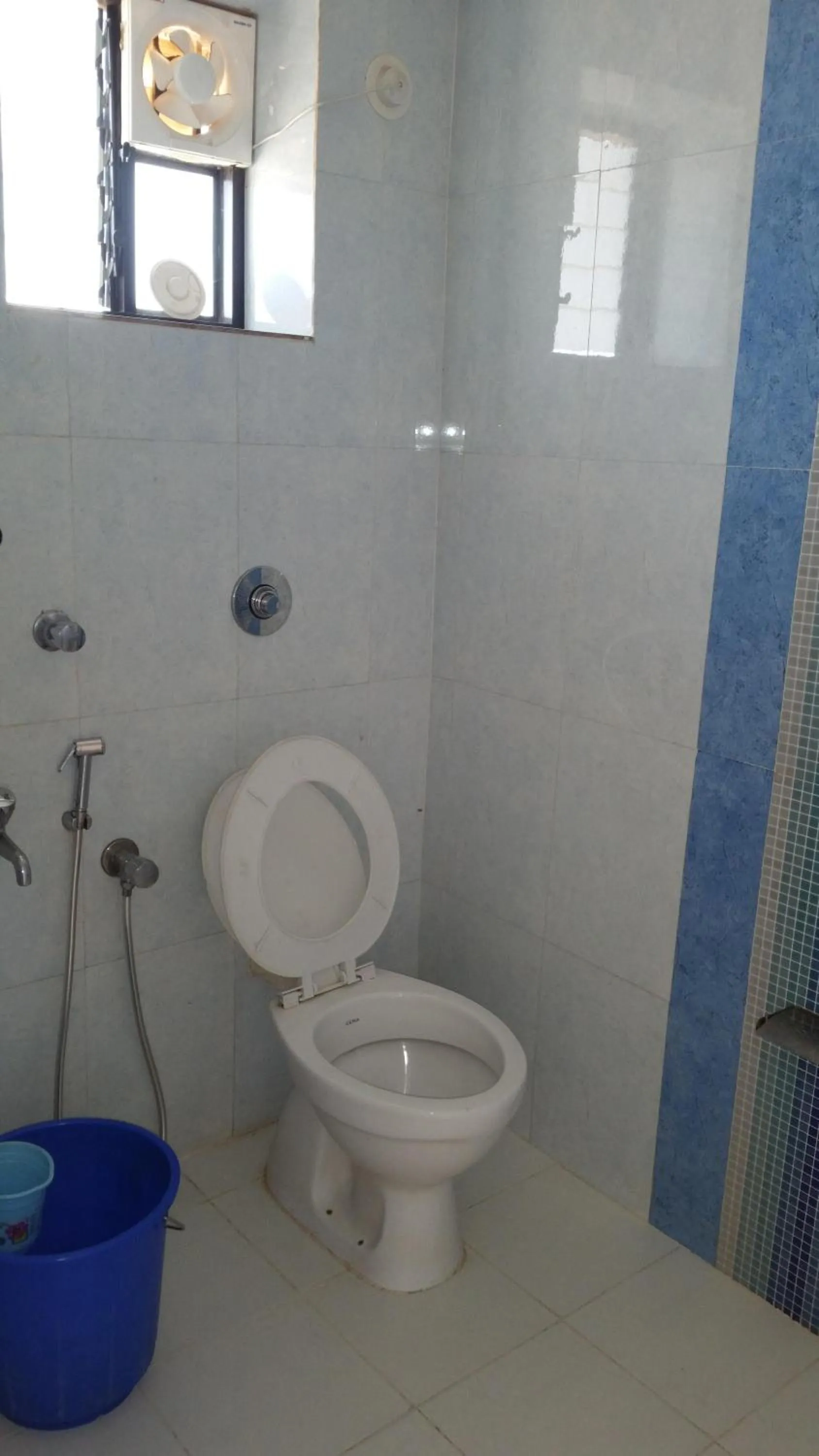 Bathroom in Ocean Crest Hotel