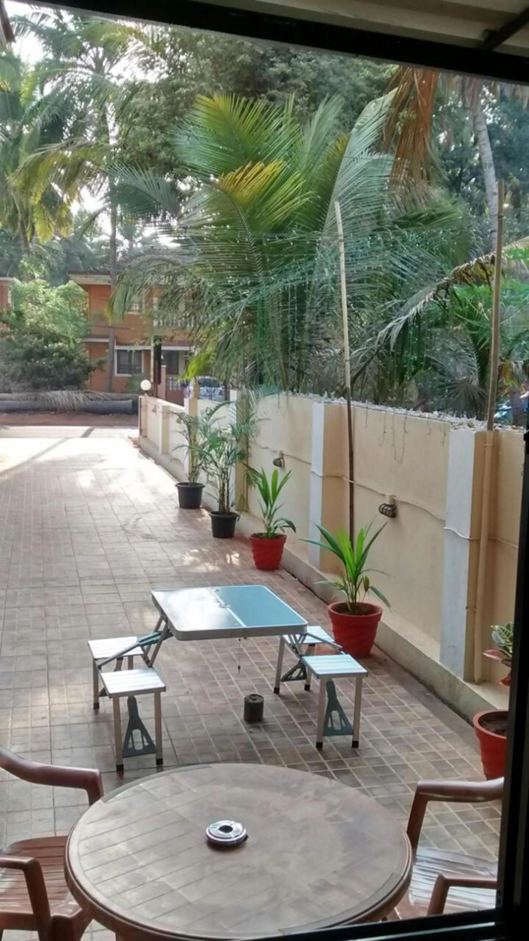 Area and facilities in Ocean Crest Hotel