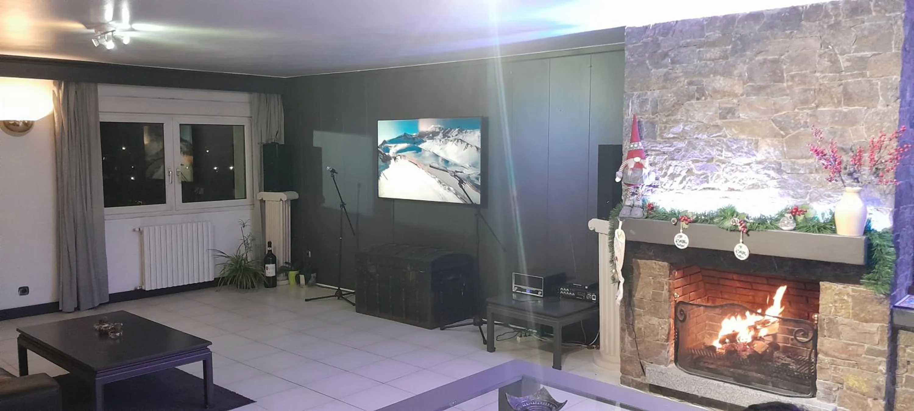 Lounge or bar in HMC K-ena