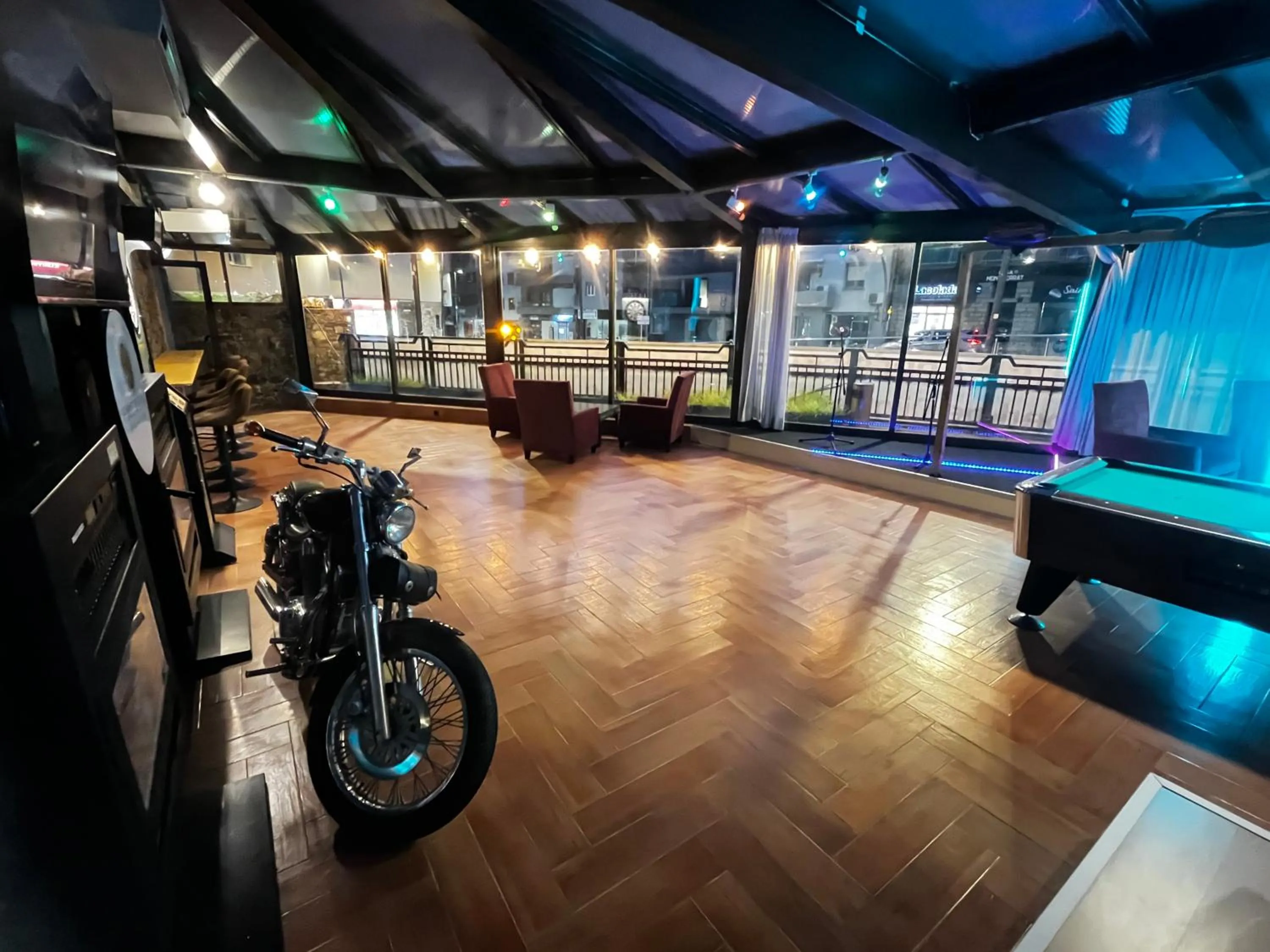 Lounge or bar in HMC K-ena