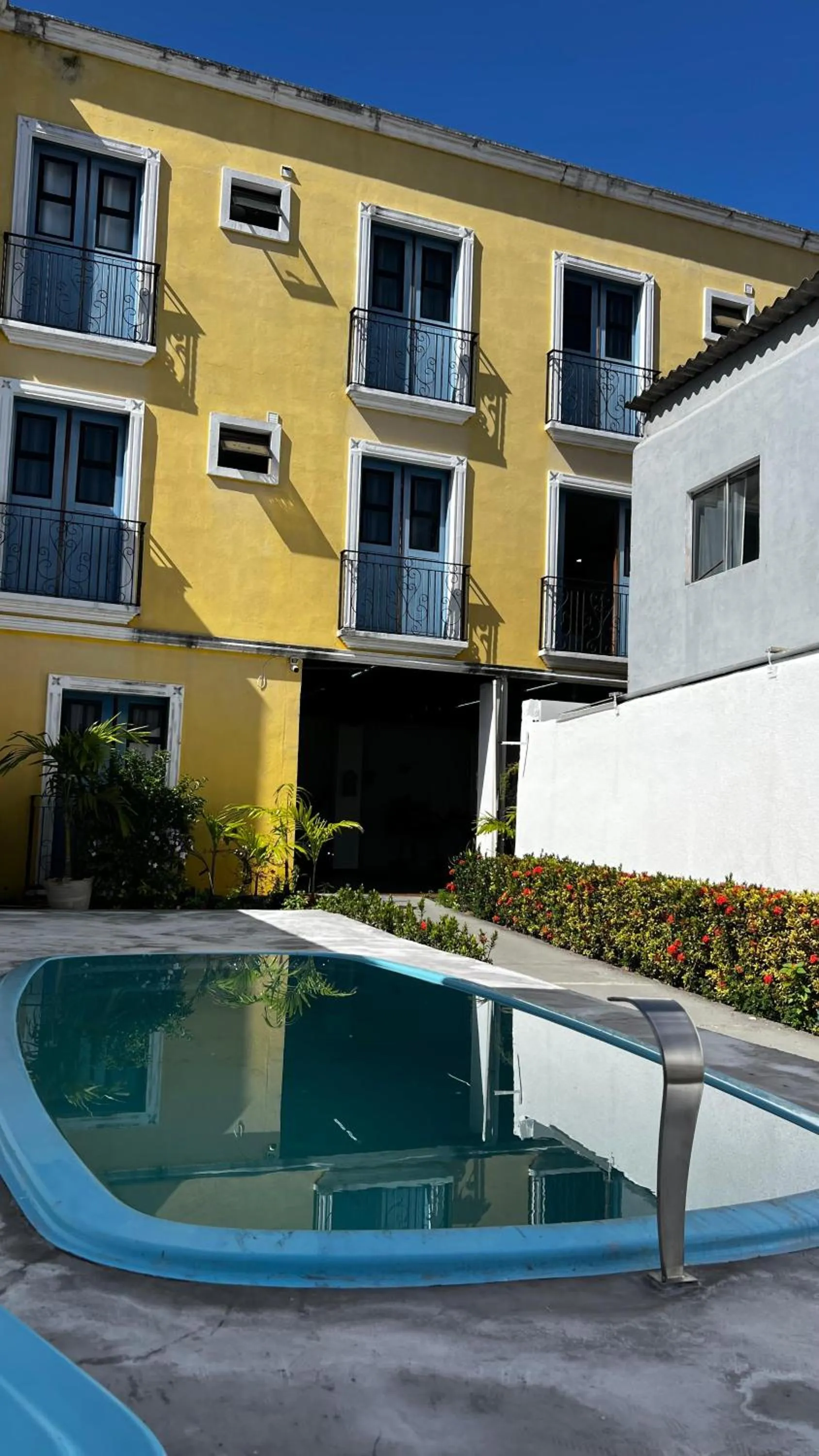 Swimming pool in Pousada VilaZinha