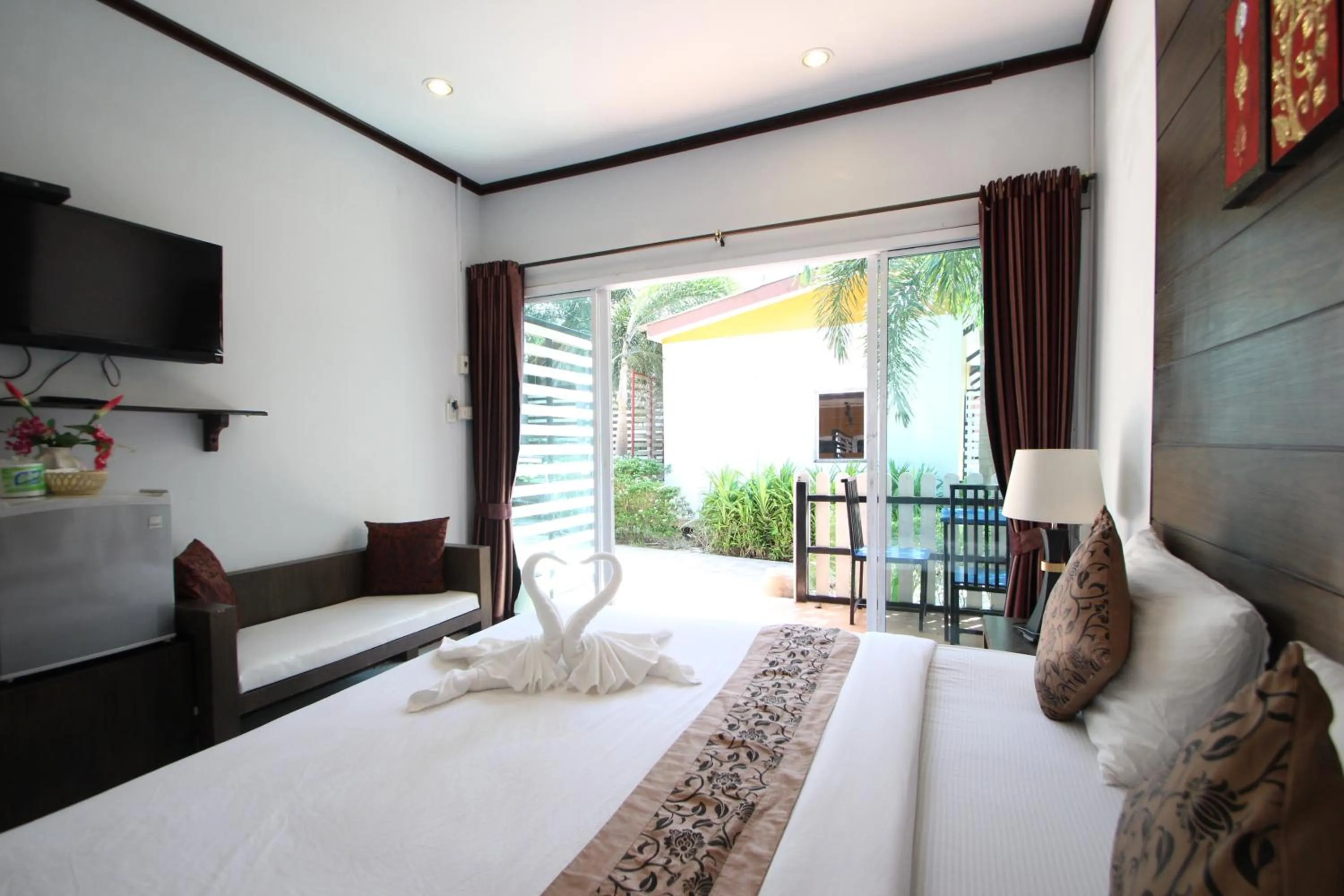 Bed in KK Lipe Resort