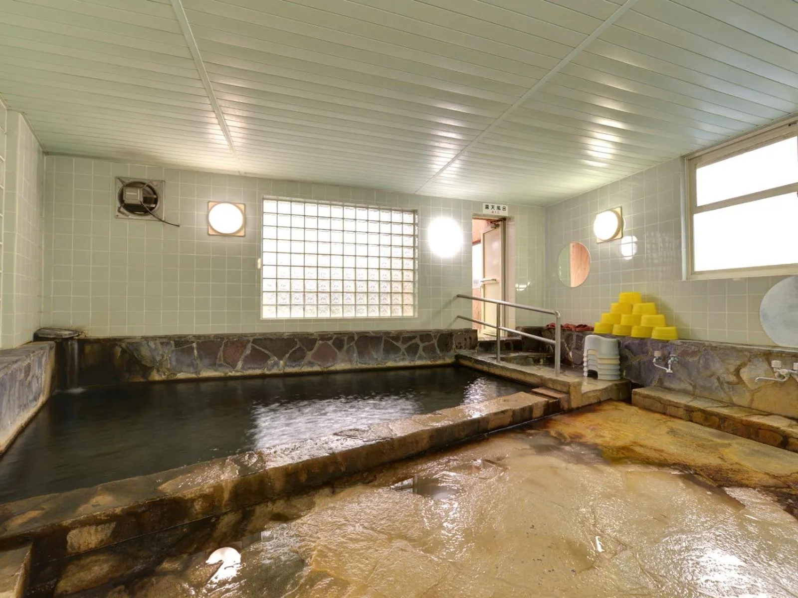 Hot Spring Bath in Hotel Parkway