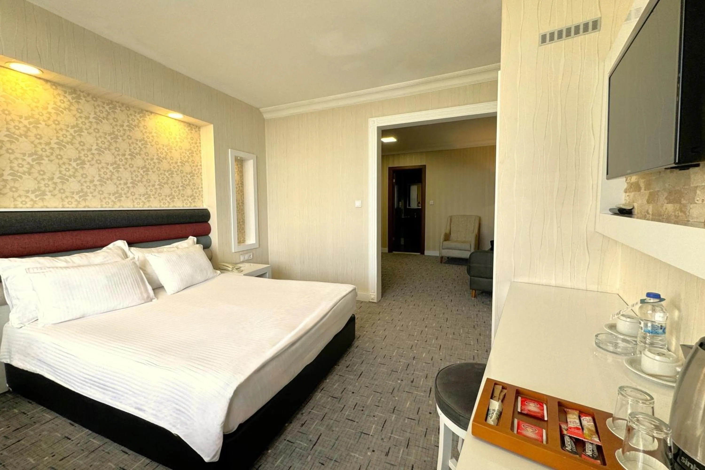 Bed in Tekirdağ Yat Hotel