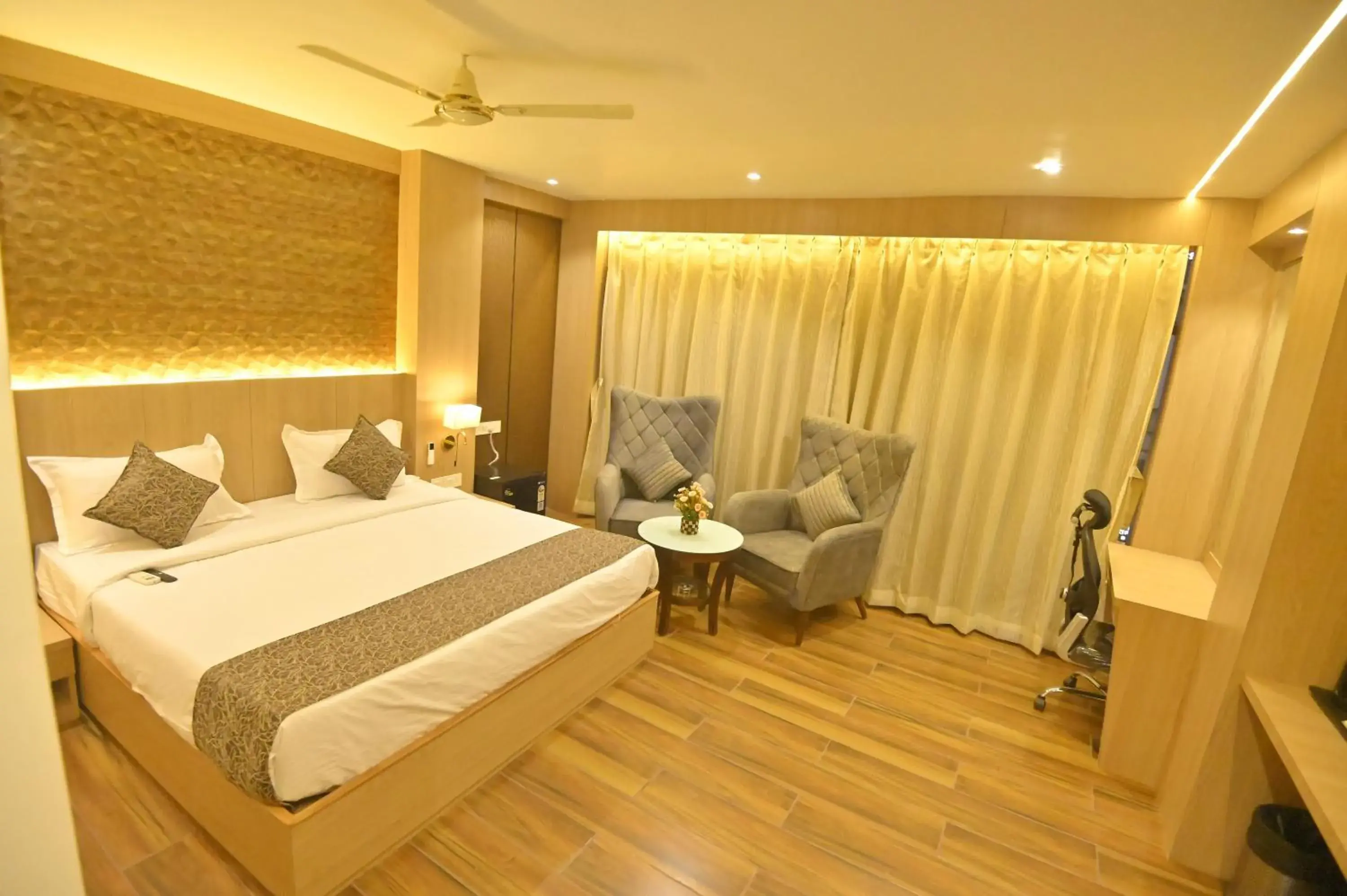 Superior Double Room - single occupancy in Hotel JK palace Superior Double Room - single occupancy in Hotel JK palace