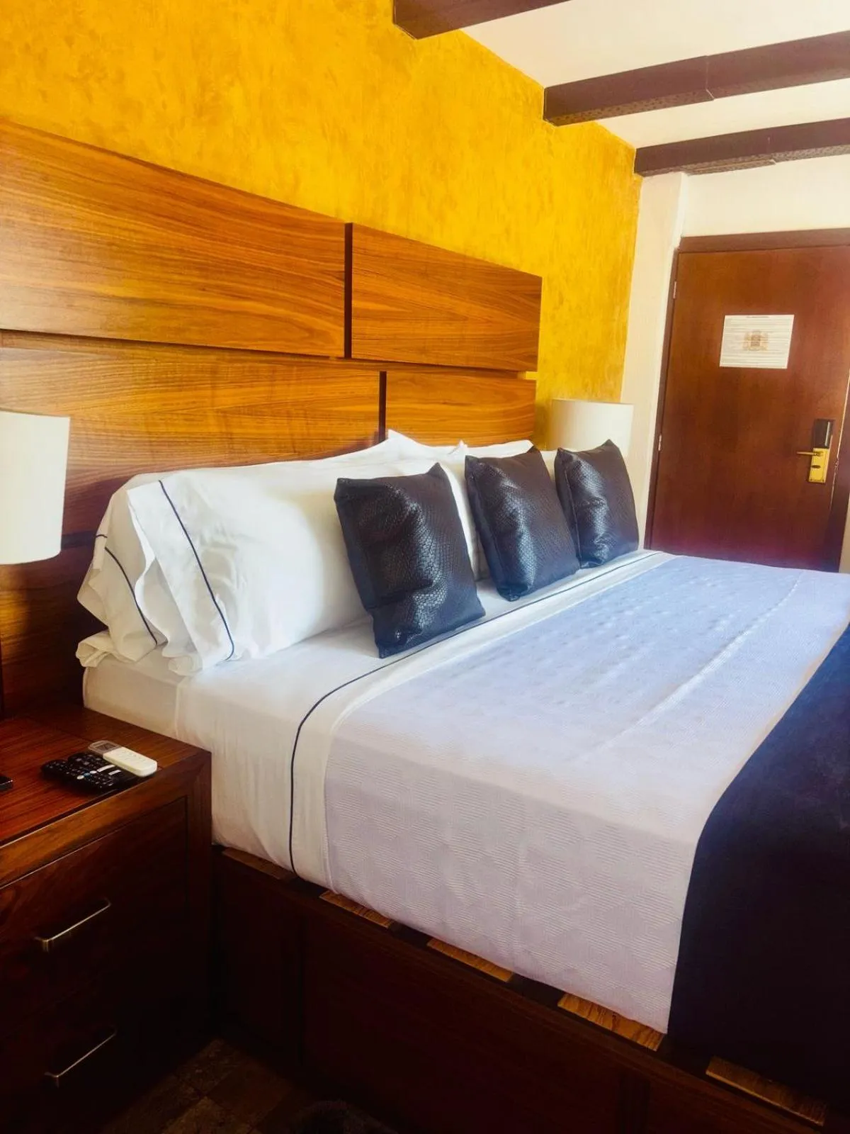 Bedroom, Bed in Hotel Boutique La Mansión Guadalajara