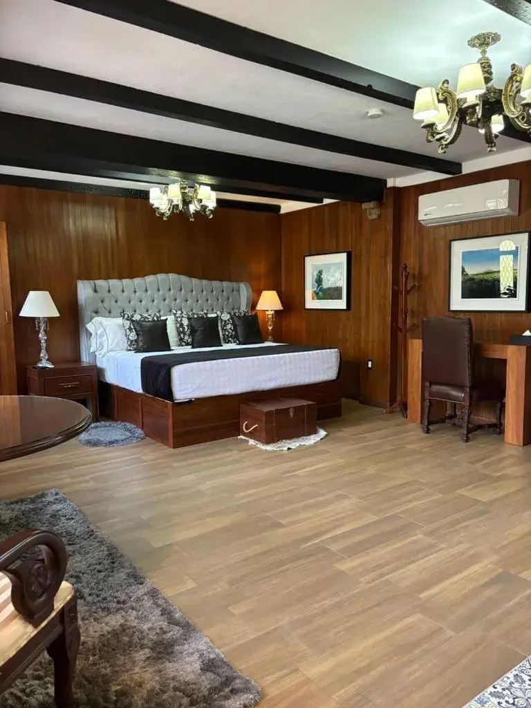 Superior Suite in Hotel Boutique La Mansión Guadalajara Superior Suite in Hotel Boutique La Mansión Guadalajara