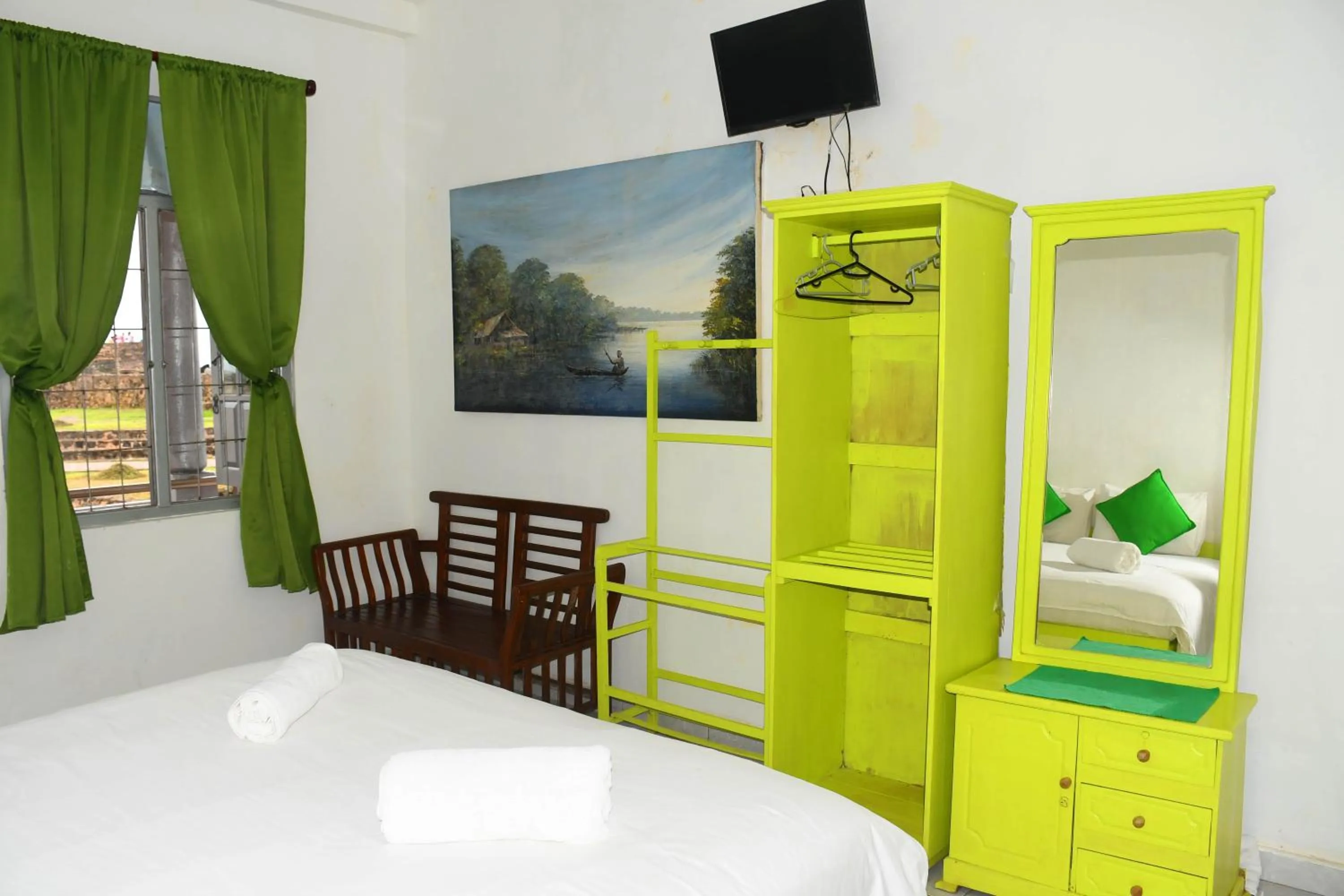 Bed in Rampart View Guesthouse