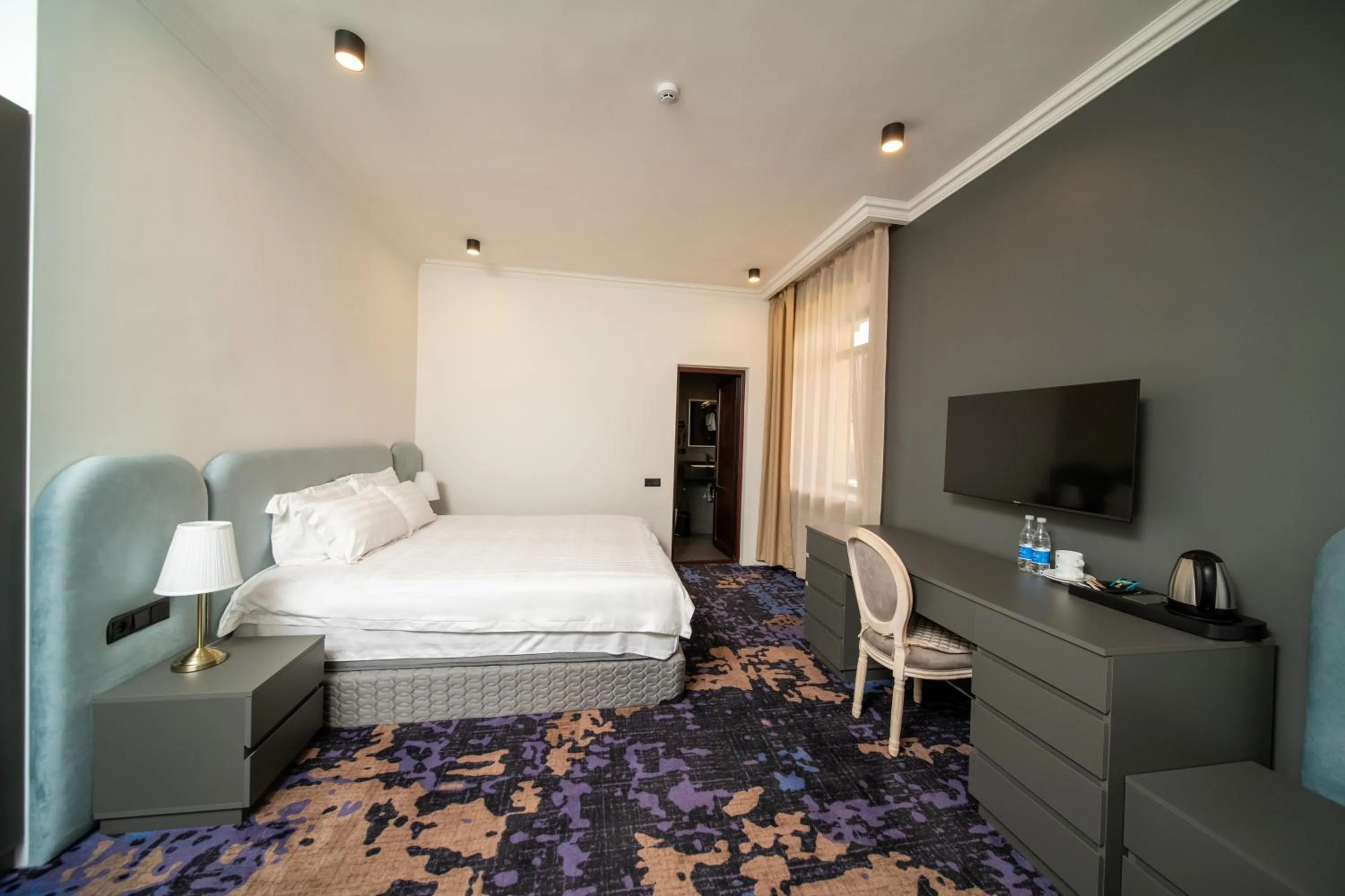 Standard Double Room in Kefilyan Family Hotel