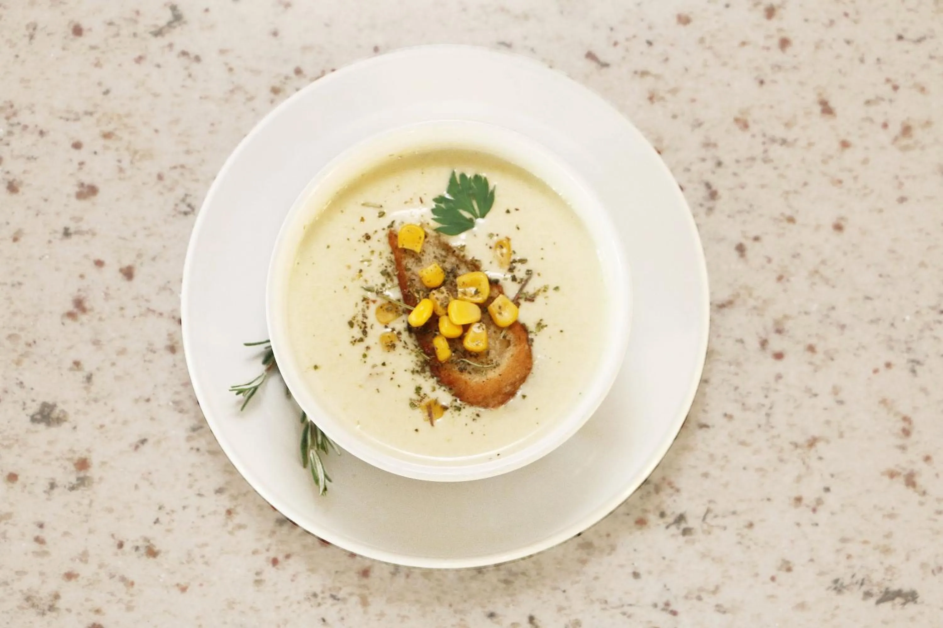 Food and drinks in Áurea Hotel and Suites